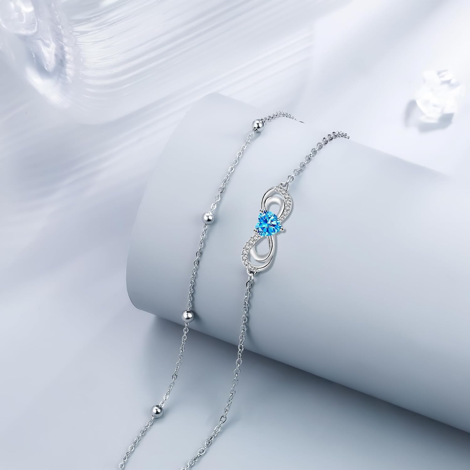 Detalle 2 de Yinsen Damen Unendlichkeitsherz Armband aus 925 Sterling Silber – Geschenkidee zu Geburtstag, Muttertag & Weihnachten