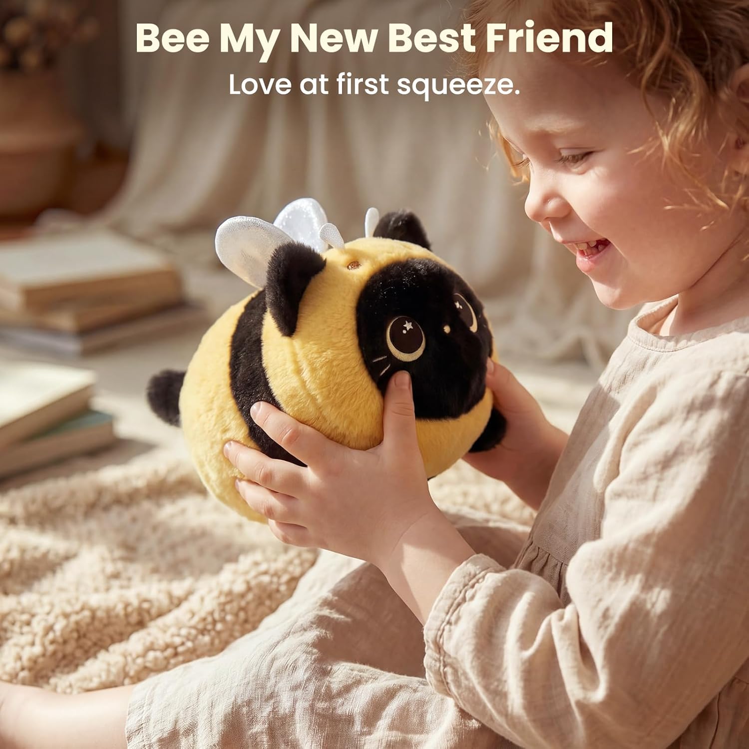 Detalle 2 de Mewaii Cat Bee Plush Pillow 8 Inch