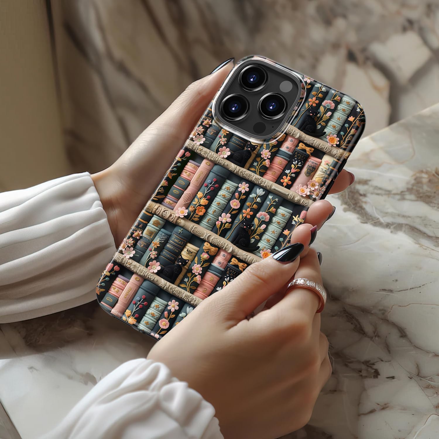 Detalle 2 de Goodon iPhone 16 Pro Max slim floral MagSafe case