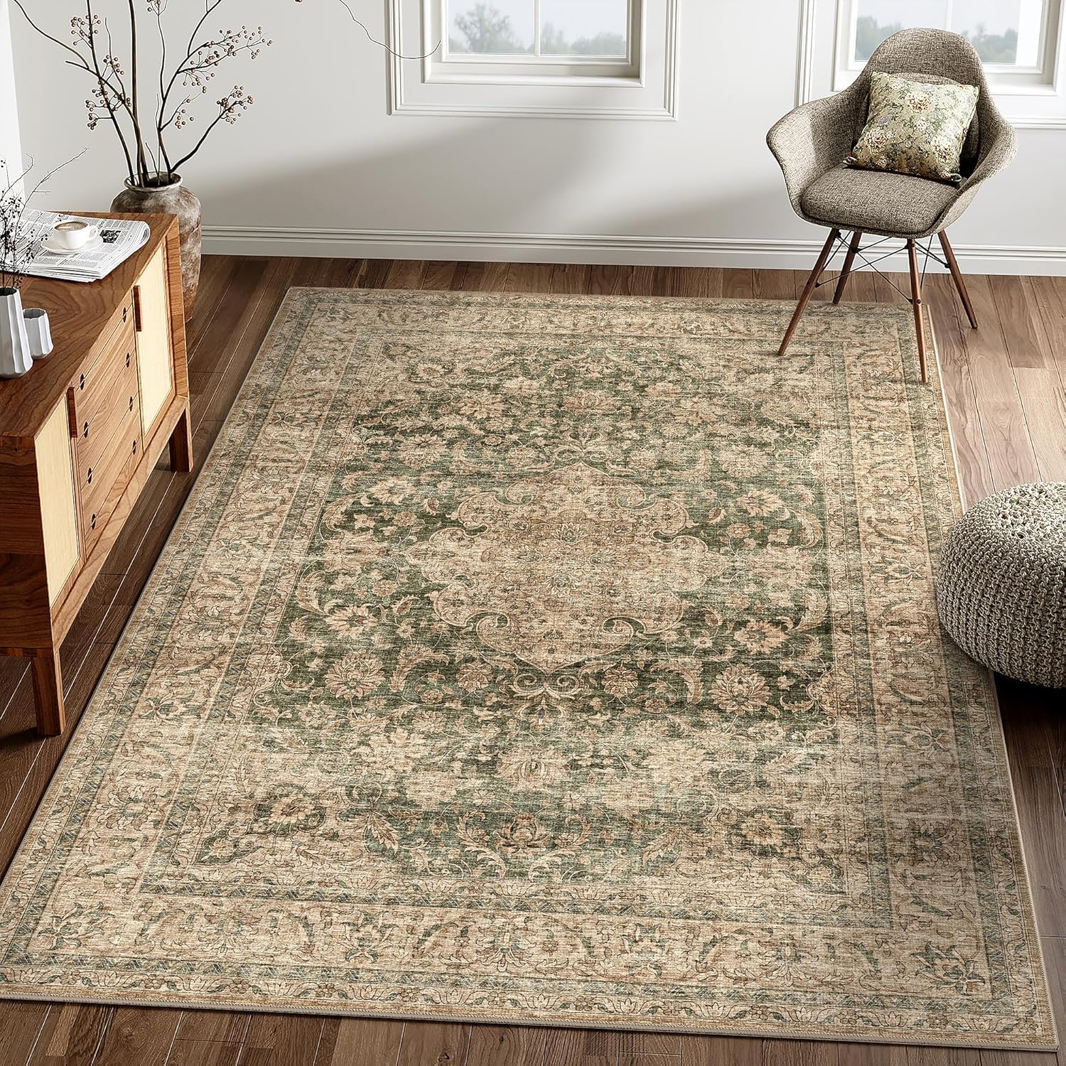 Detalle de Waschbarer Grün Vintage Teppich 160x230cm – rutschfeste Kurzflor-Optik für Wohnzimmer & Co.
