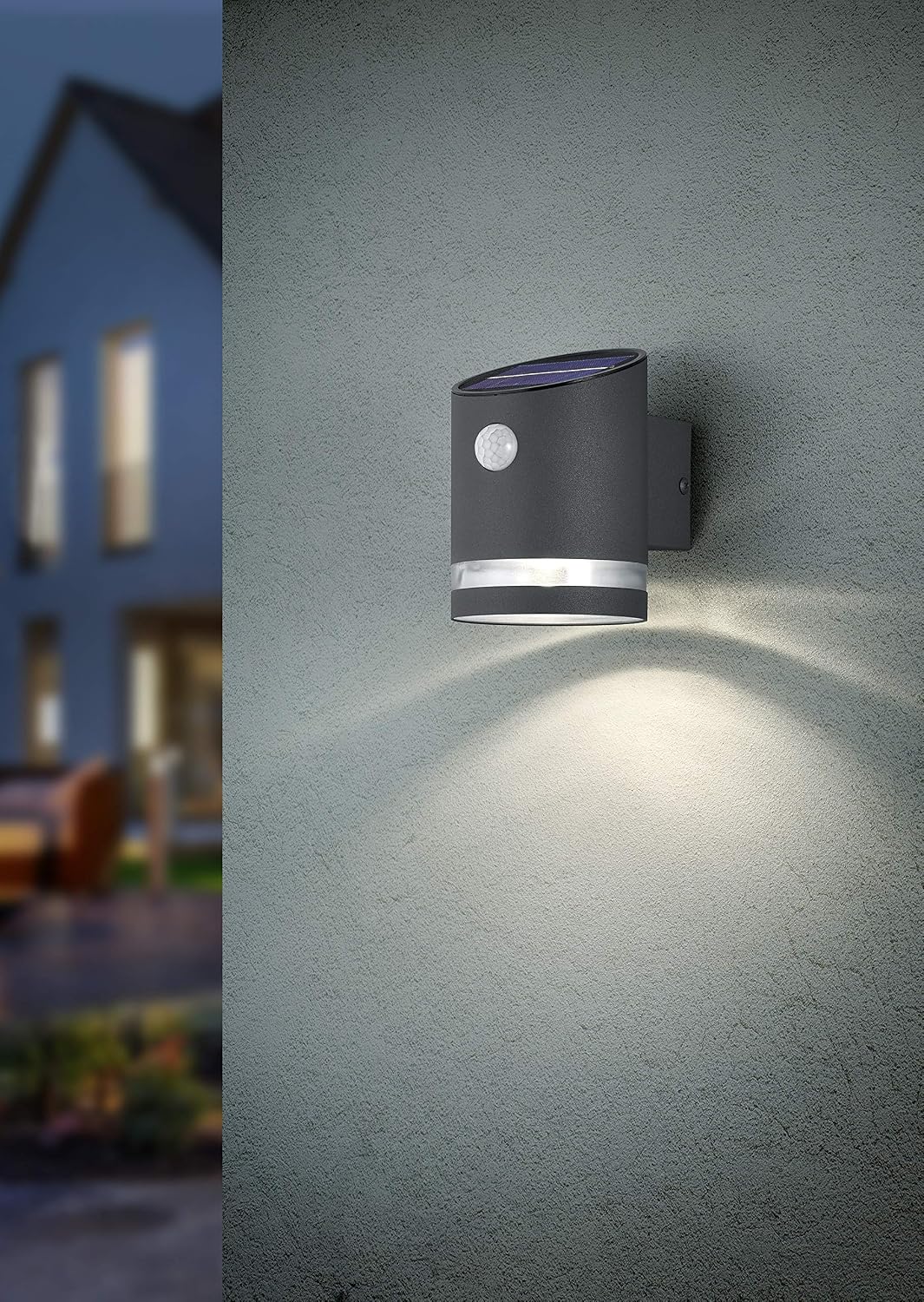 Detalle de Reality Leuchten Salta – solarna lampa ścienna LED z czujnikiem ruchu