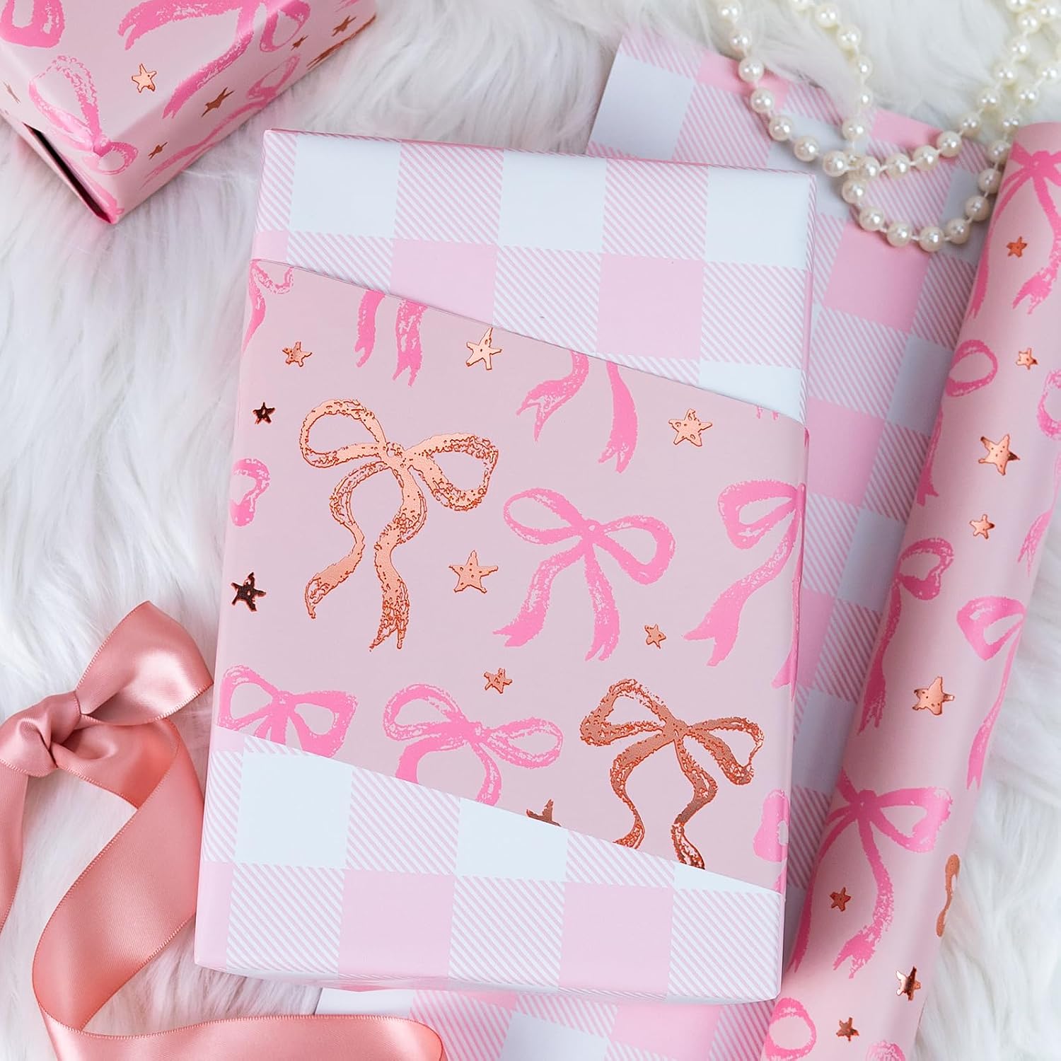 Thumbnail 6 de MAYPLUSS Pink Bow Wrapping Paper Roll, 17 in x 16.5 ft