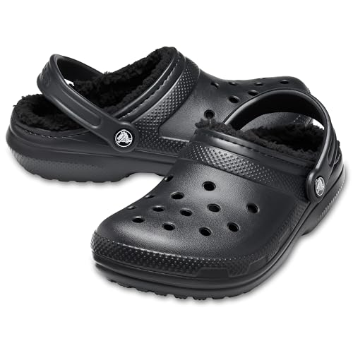 Detalle de Crocs Unisex Clogs in Black: Size guidance, warmth-lined comfort and easy style