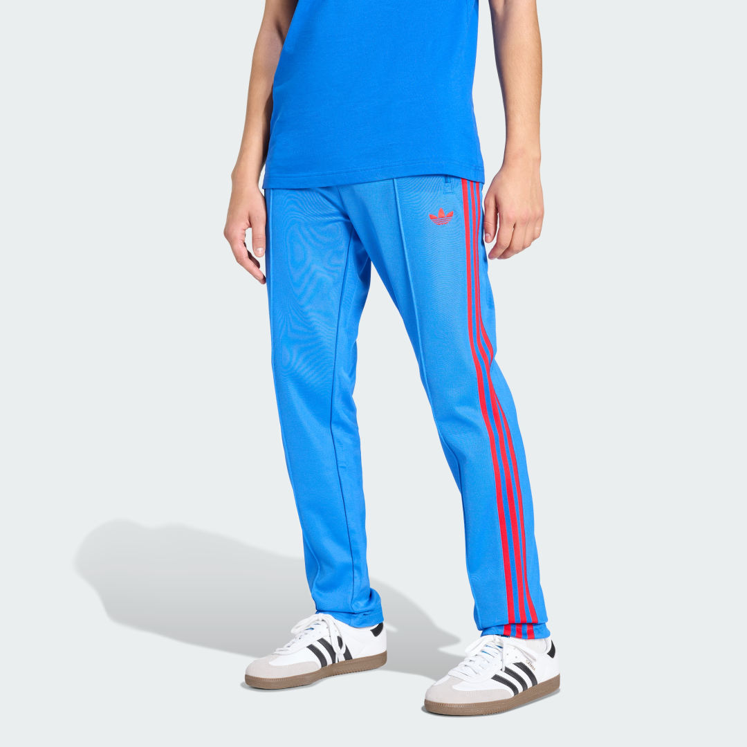 Detalle de Pantalón Beckenbauer de Adidas — azul, para uso diario y con devolución de 30 días