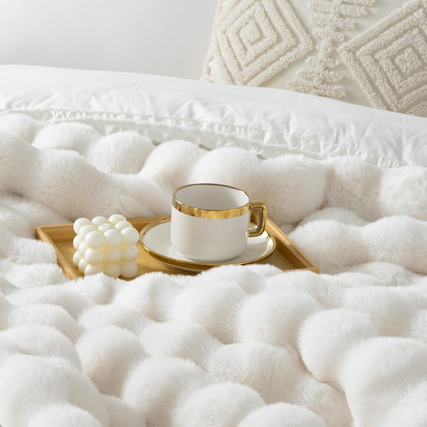 Thumbnail 6 de Touchat 1000GSM Faux Rabbit Fur Throw