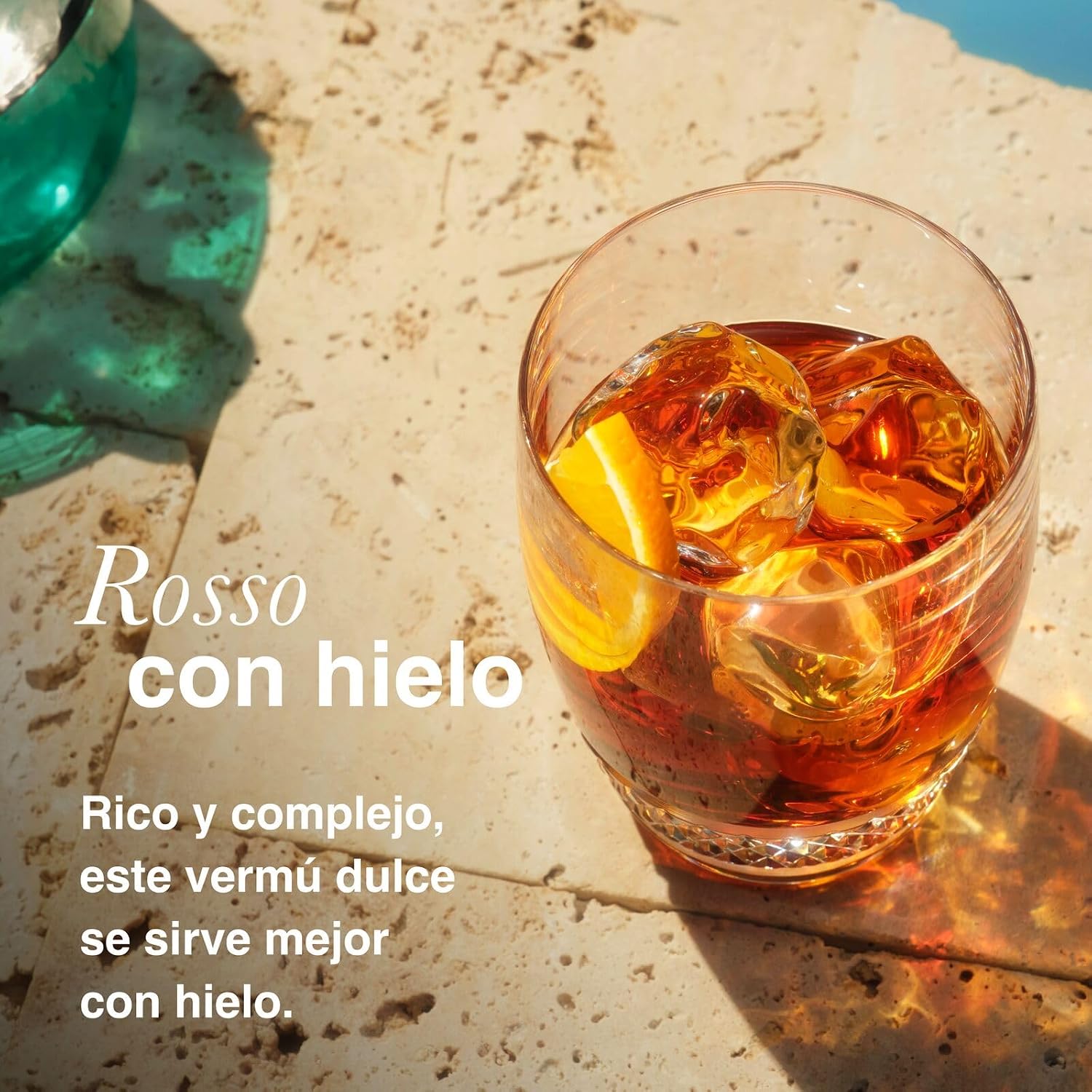 Detalle 2 de MARTINI Rosso 1.5L Vermouth dulce 🍷