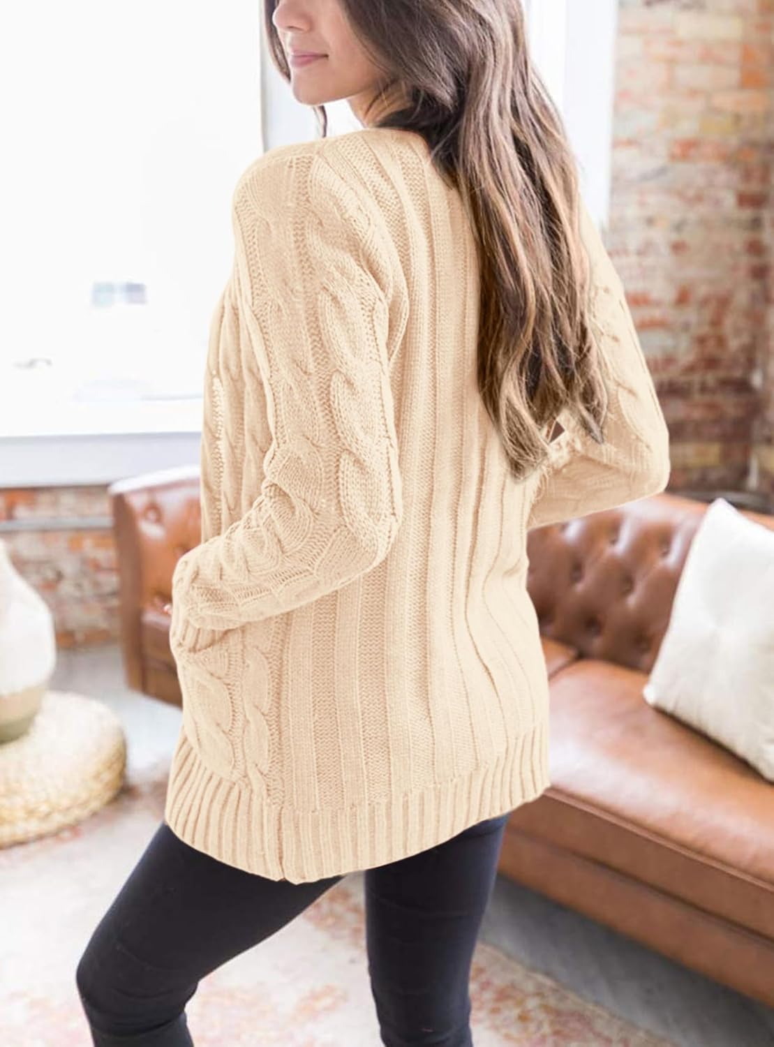 Detalle de PRETTYGARDEN Women's Chunky Cable-Knit Cardigan with Buttons and Pockets