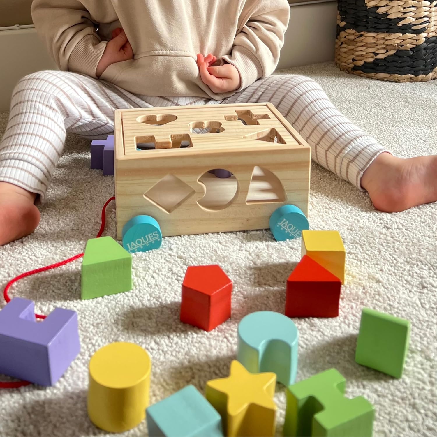 Thumbnail 2 de Jaques of London Wooden Shape Sorter for 1 year olds — Montessori Pull Along Toy