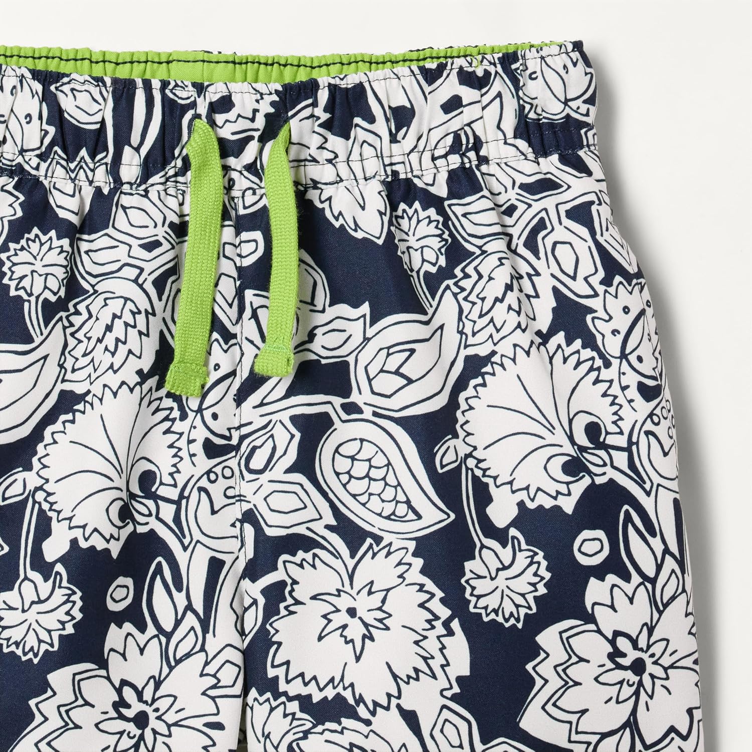 Detalle 2 de Amazon Essentials Shorts da bagno ad asciugatura rapida per bambini e ragazzi