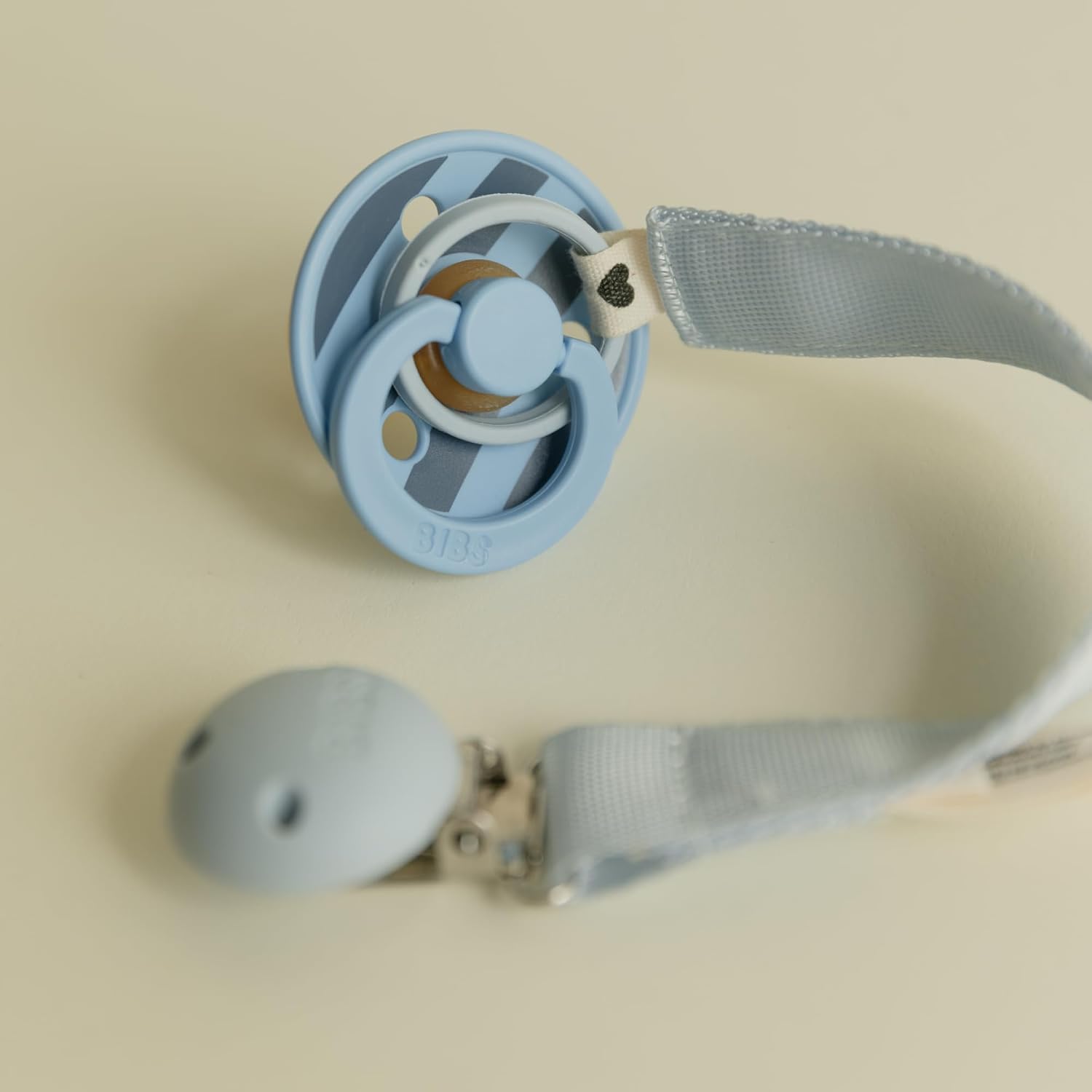 Thumbnail 4 de BIBS Pacifier Clip Ribbon Dusty Blue
