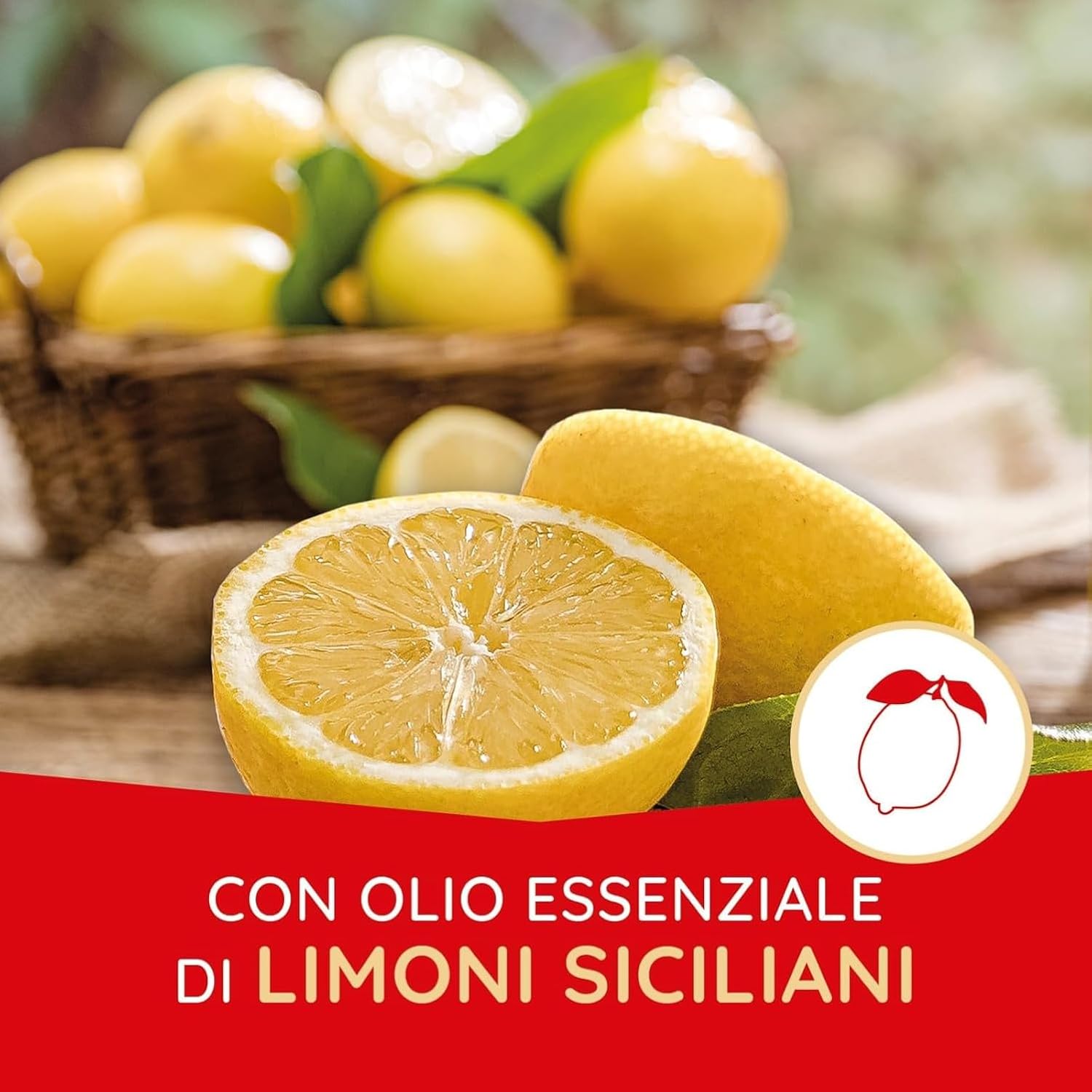 Detalle de Loacker Quadratini Lemon: cubetti croccanti con crema al limone in confezione da 12 sacchettini