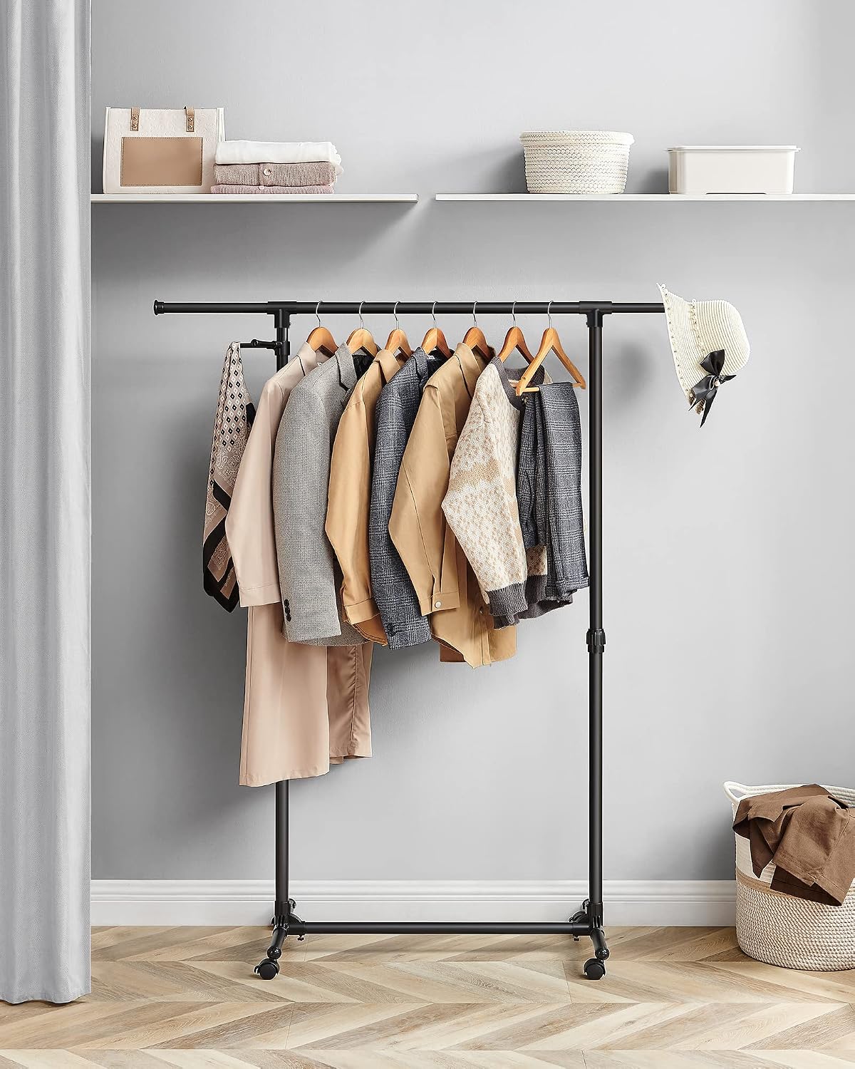 Detalle de SONGMICS Stand Appendiabiti LLR001B01 97-165 cm