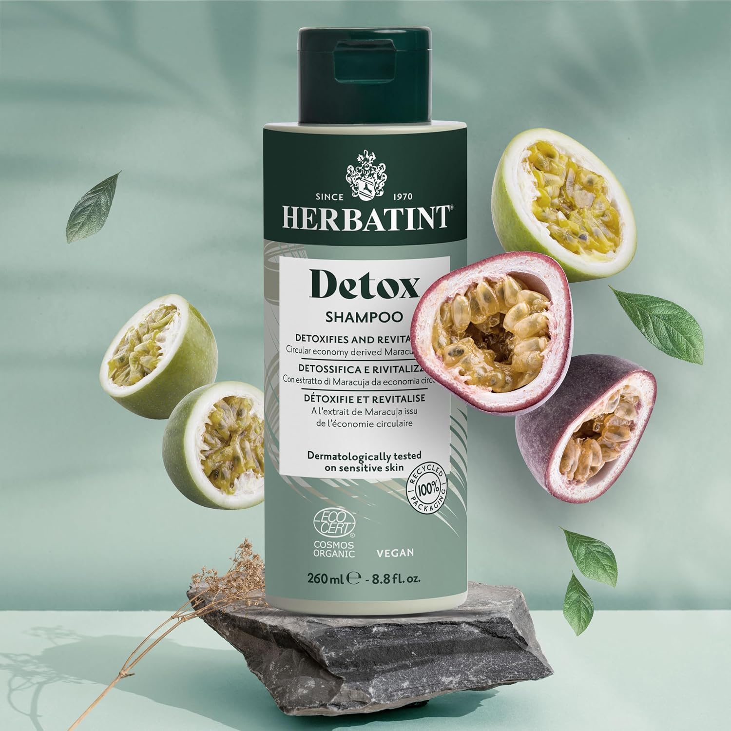 Detalle 2 de Herbatint Detox Shampoo 260 ml: shampoo biologico detoxificante e rigenerante