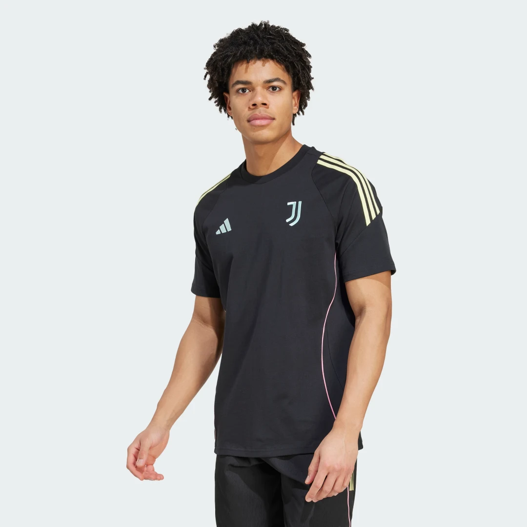 Detalle de Camiseta Juventus Tiro Cotton de Adidas – negro, cómodo algodón