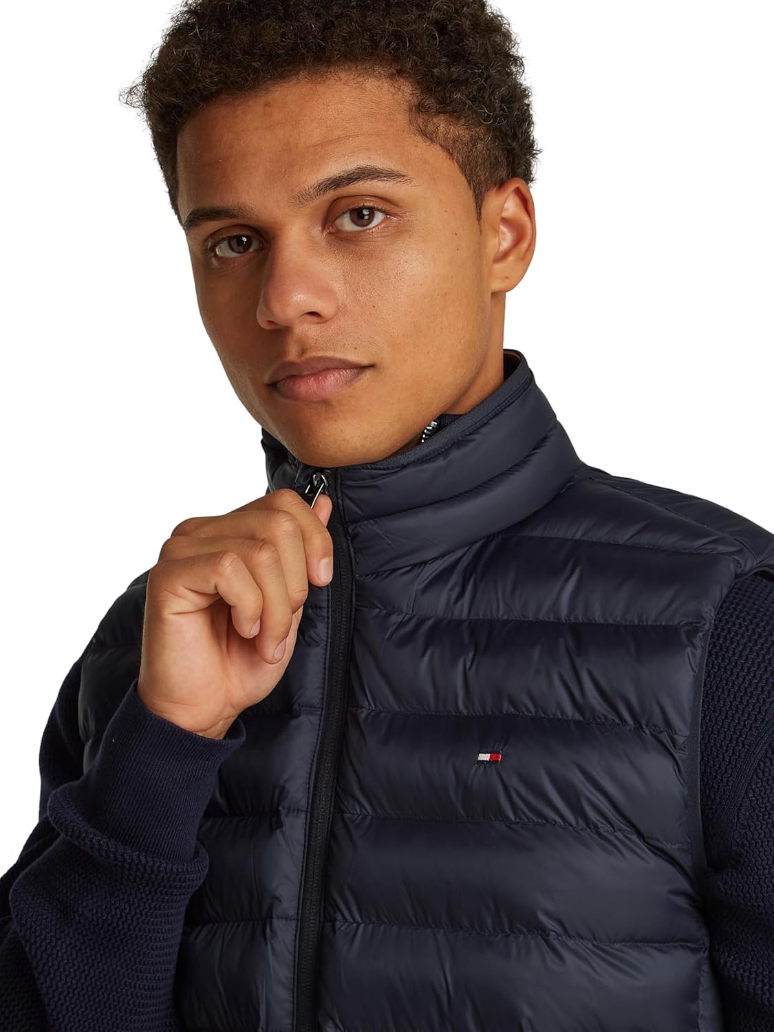 Detalle de Tommy Hilfiger Herren Weste Steppweste – stilvoll, warm & umweltfreundlich aus recyceltem Nylon