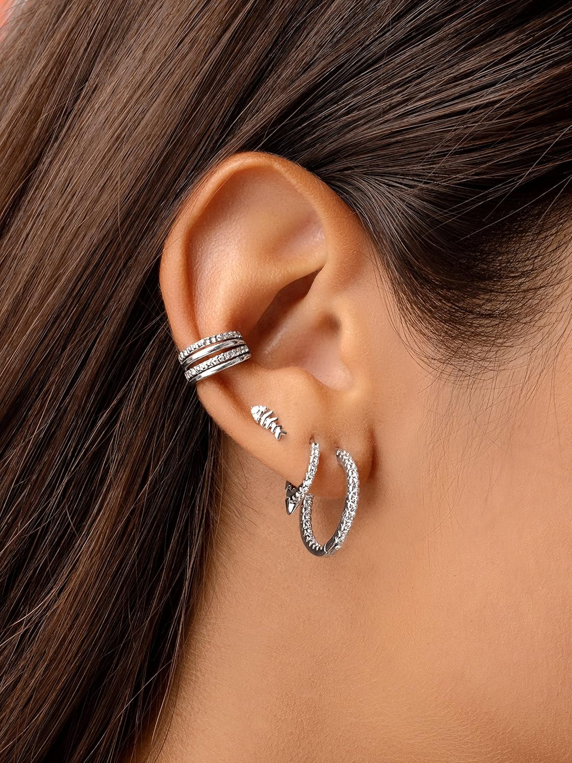 Detalle de SINGULARU Fishbone Spark orecchino singolo in argento 925 🪙