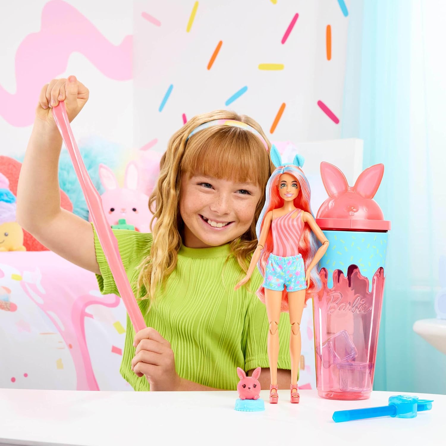 Detalle 2 de Barbie Pop Reveal Batidos Dulce Gatito 🐱 Incluye 8 Sorpresas
