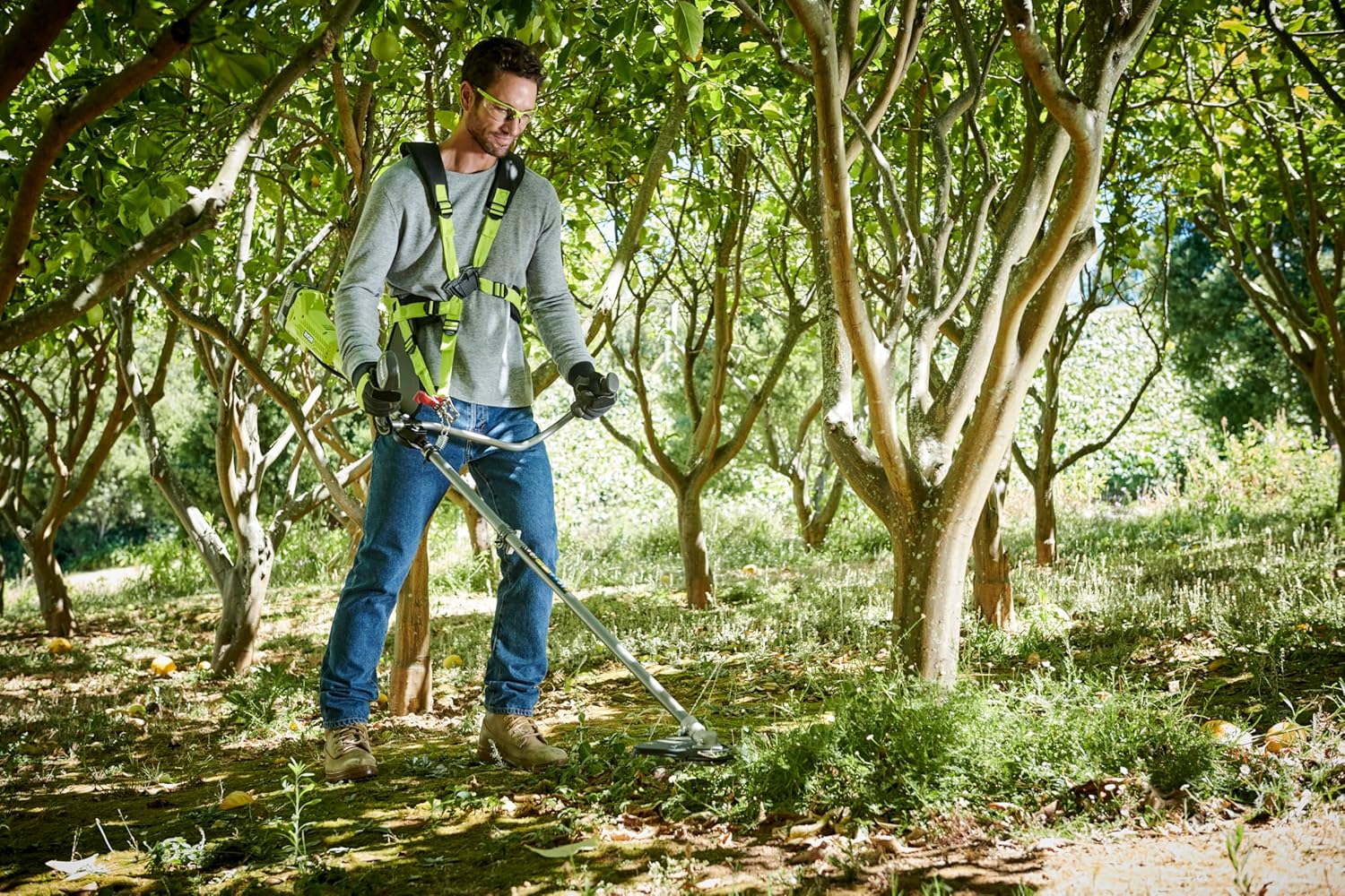Thumbnail 2 de RYOBI RAC138 Harnais Ergonomique Double Bretelle – Confort et répartition du poids pour débroussailleuses