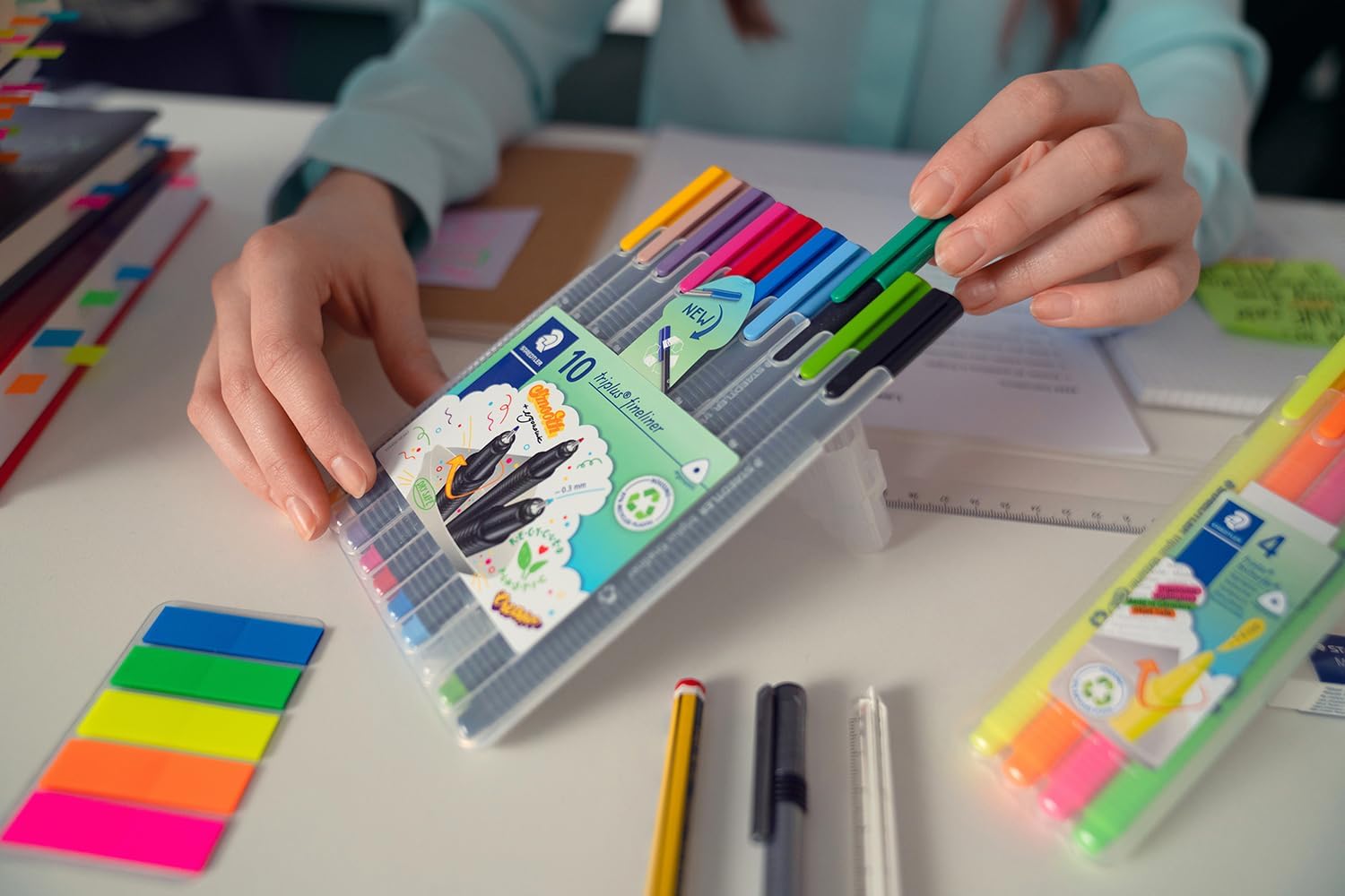 Thumbnail 4 de Staedtler Triplus Fineliner 10 feutres 🖊️