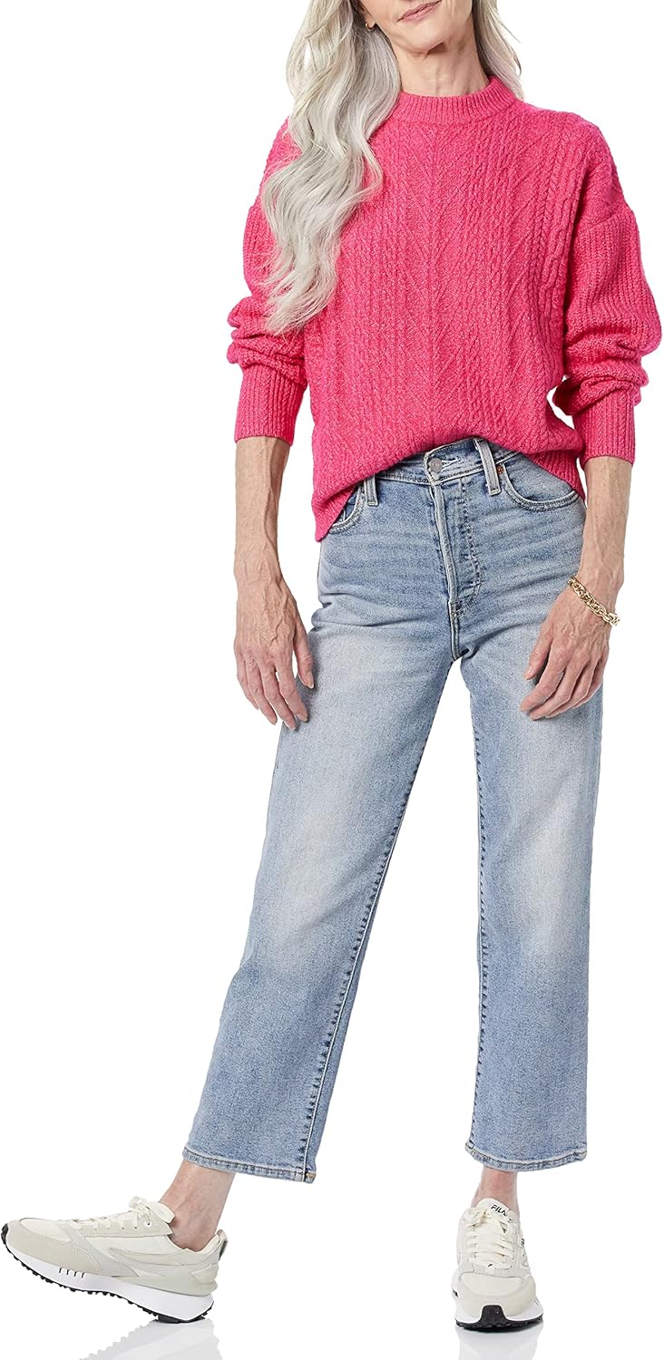 Thumbnail 2 de Amazon Essentials Women's Soft-Touch Modern Cable Crewneck Sweater (Plus Size)