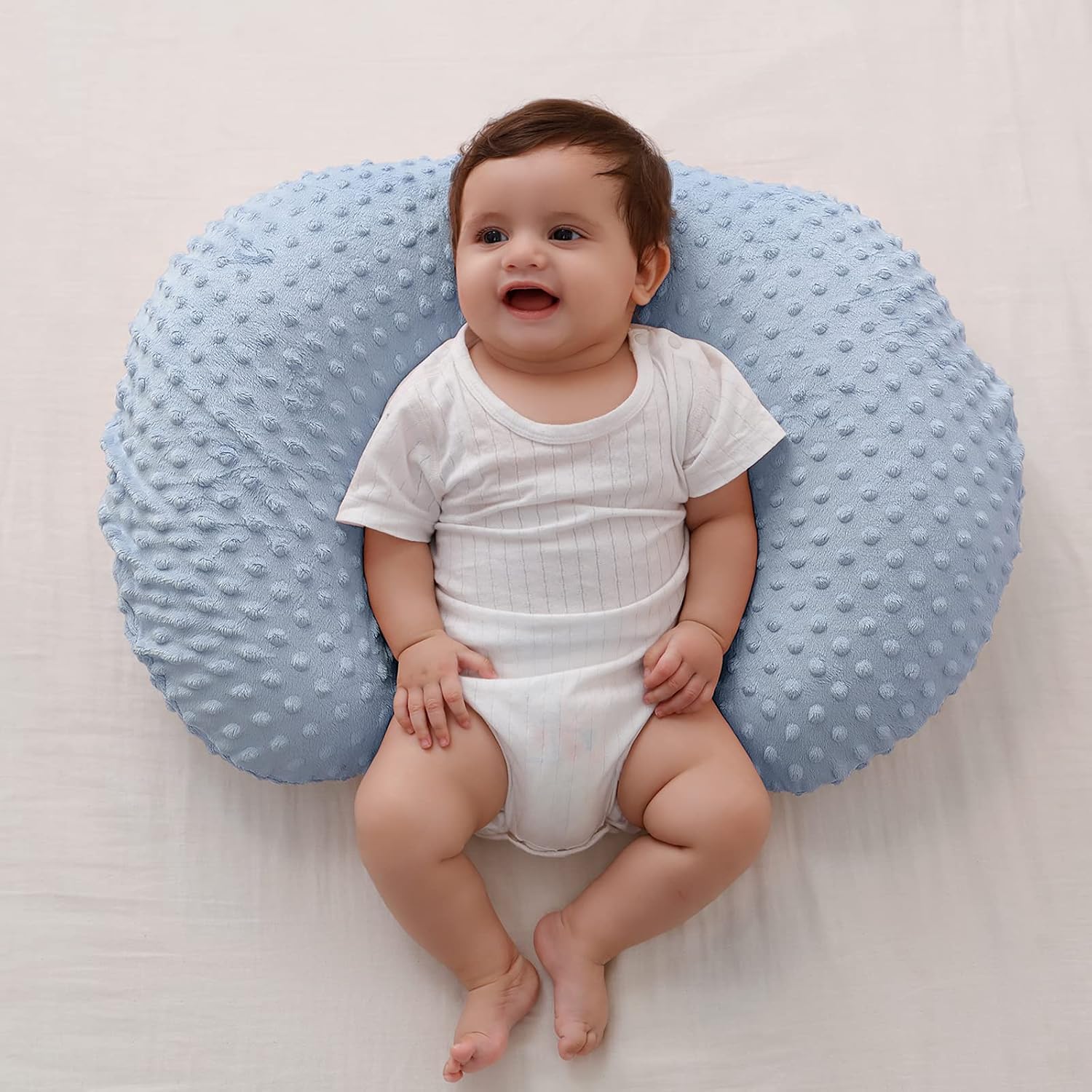 Detalle 2 de QUENESS BABY Nursing Pillow with 7D PP Fiber Fill and Removable Cover