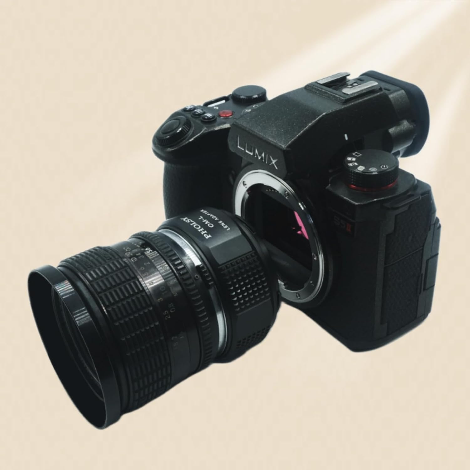 Detalle de PHOLSY Objektivadapter OM auf L Mount – Konverter für Olympus Zuiko OM-Objektive an L-Mount Kameragehäusen