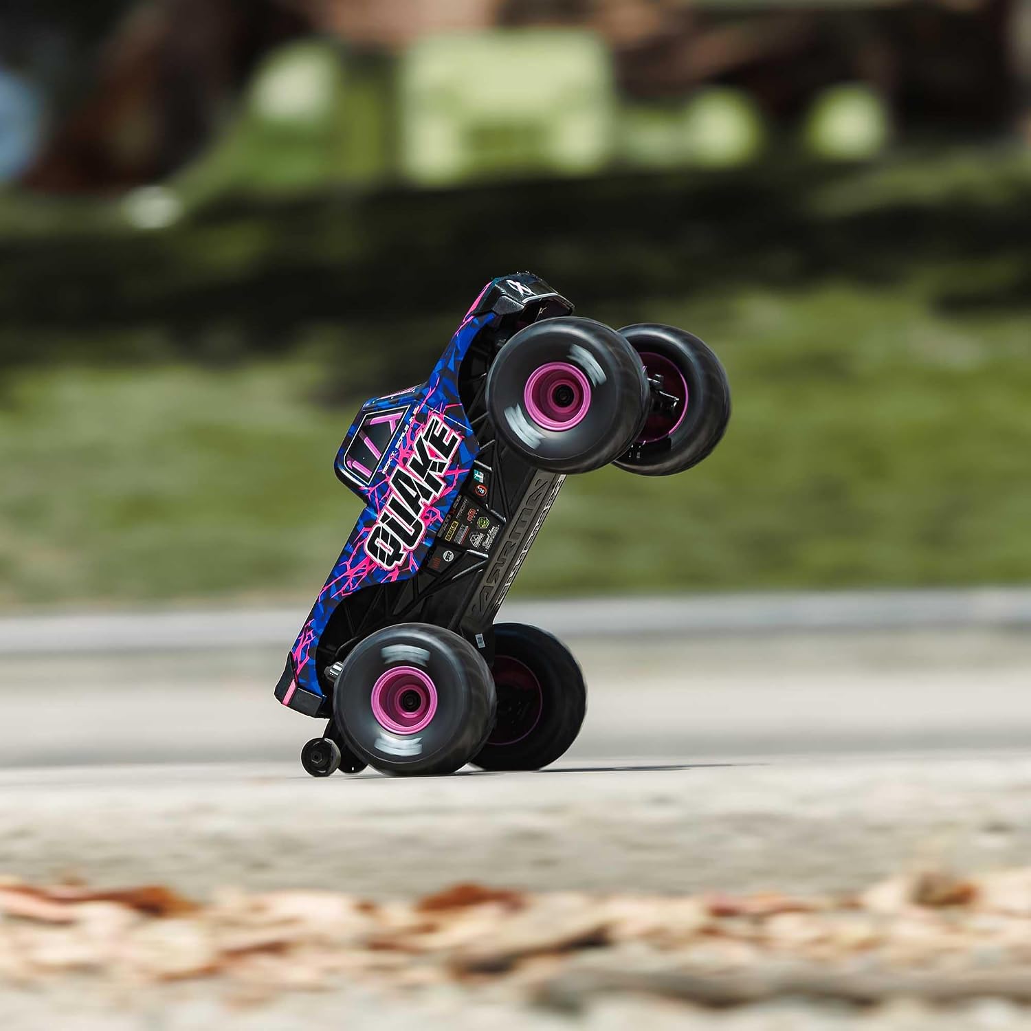 Detalle 2 de ARRMA monster truck RC 1/16