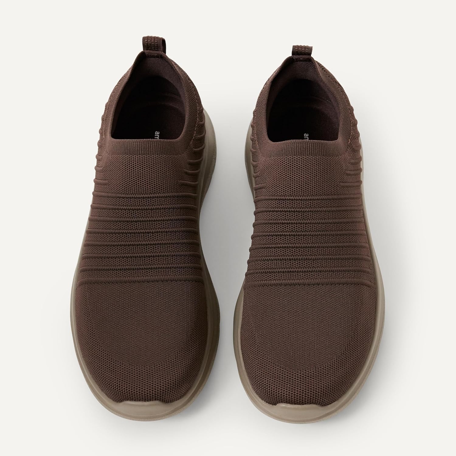 Detalle de Amazon Essentials Herren-Wanderschuhe zum Reinschlüpfen – Komfortabler Alltagssneaker mit Memory-Schaum