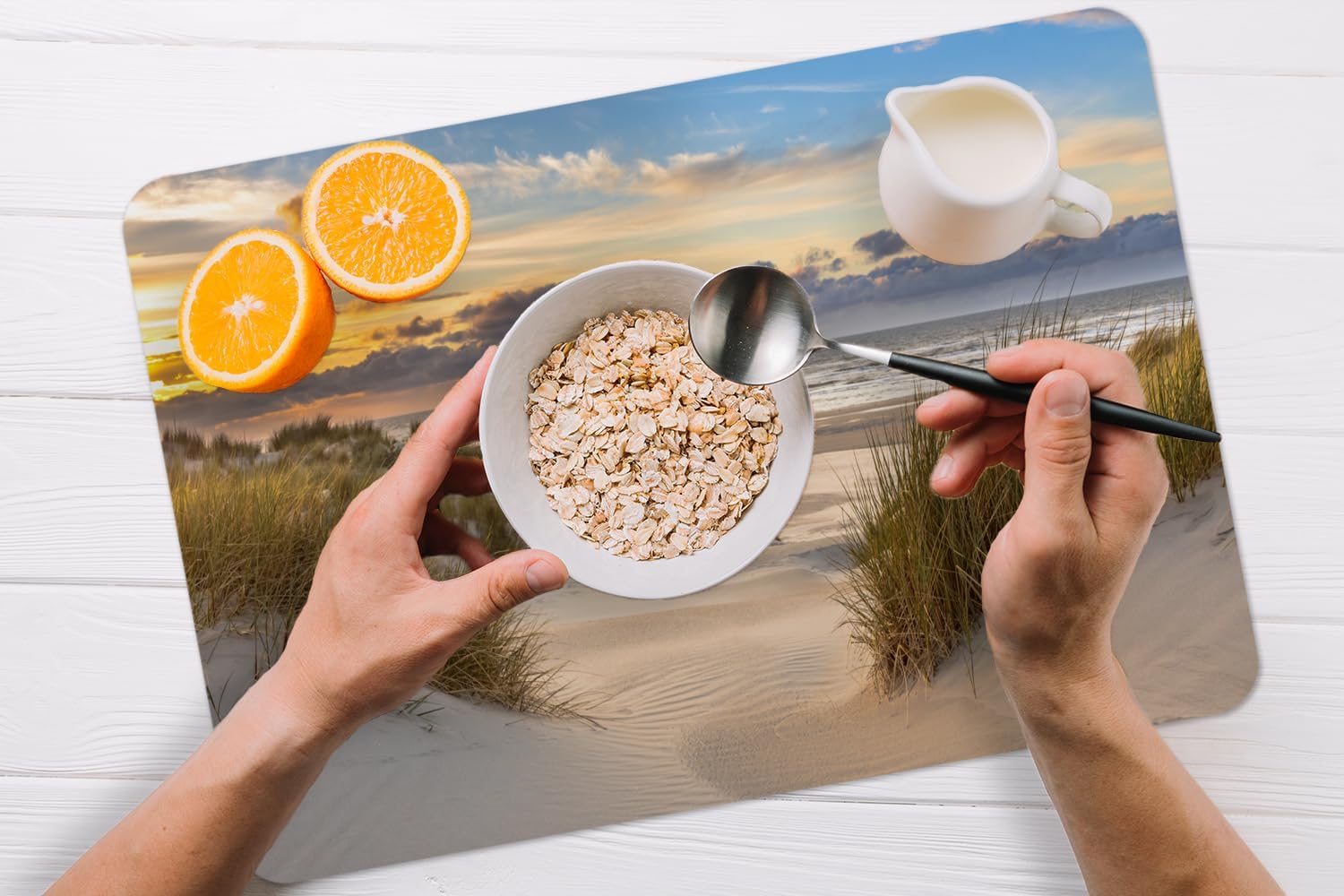 Detalle de KitchenYeah placemats set van 6, vinyl, 45 x 30 cm, Strand-Dune
