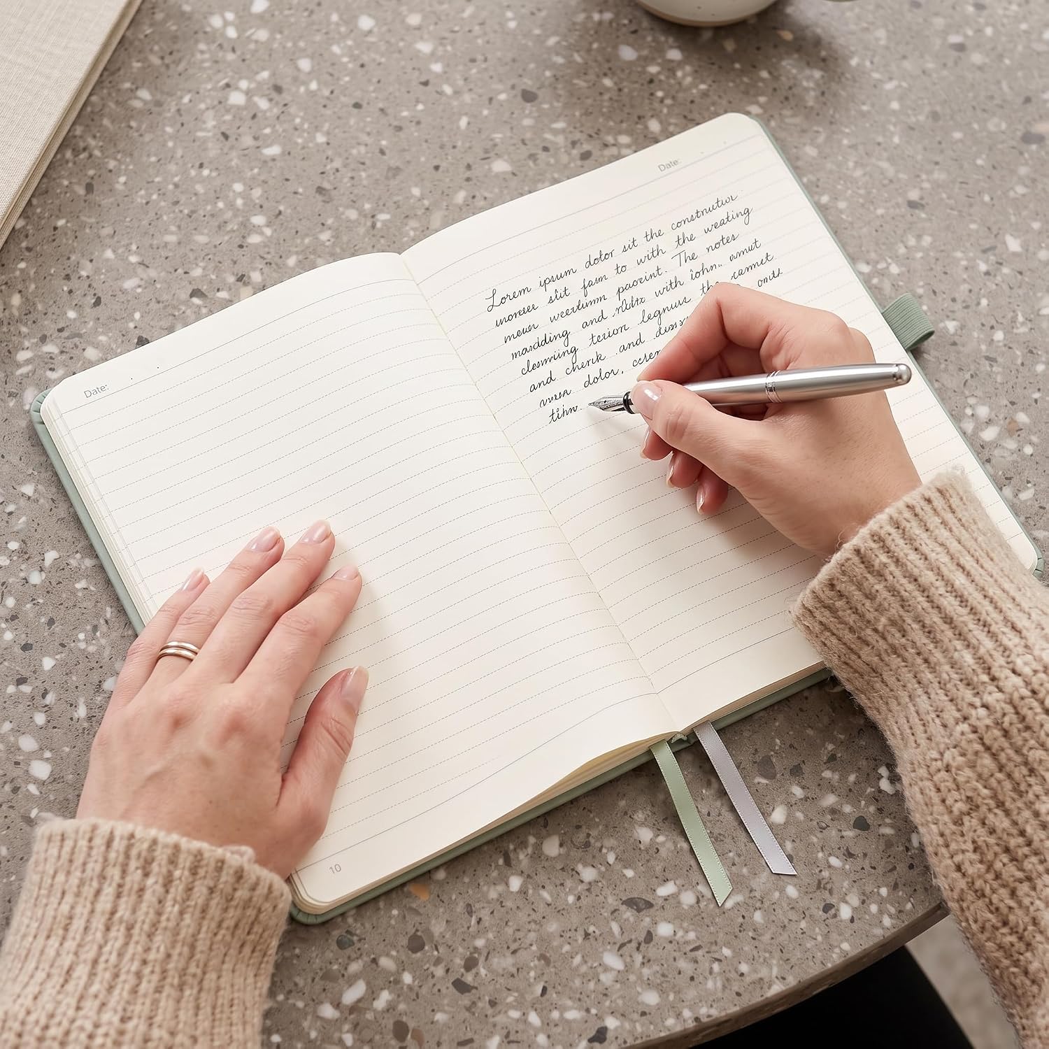 Detalle de AHGXG Journal Notebook, A5 Size