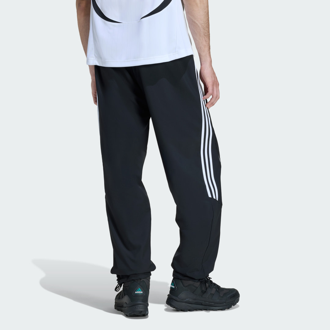 Detalle 2 de PANTALÓN Teamgeist Adicolor de Adidas (Negro)