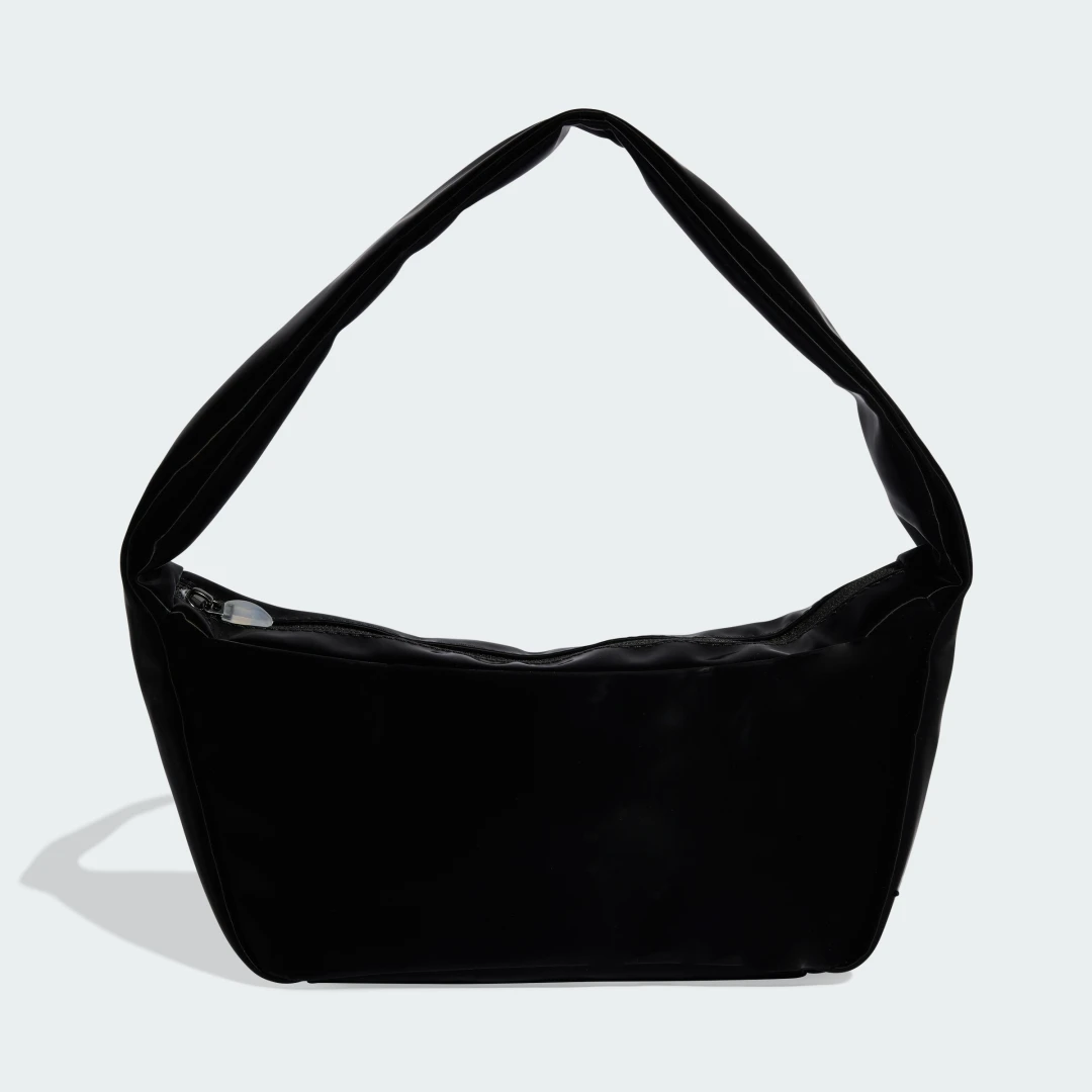 Detalle de BOLSO CRUZADO PEQUEÑO de Adidas – estilo práctico para salidas urbanas