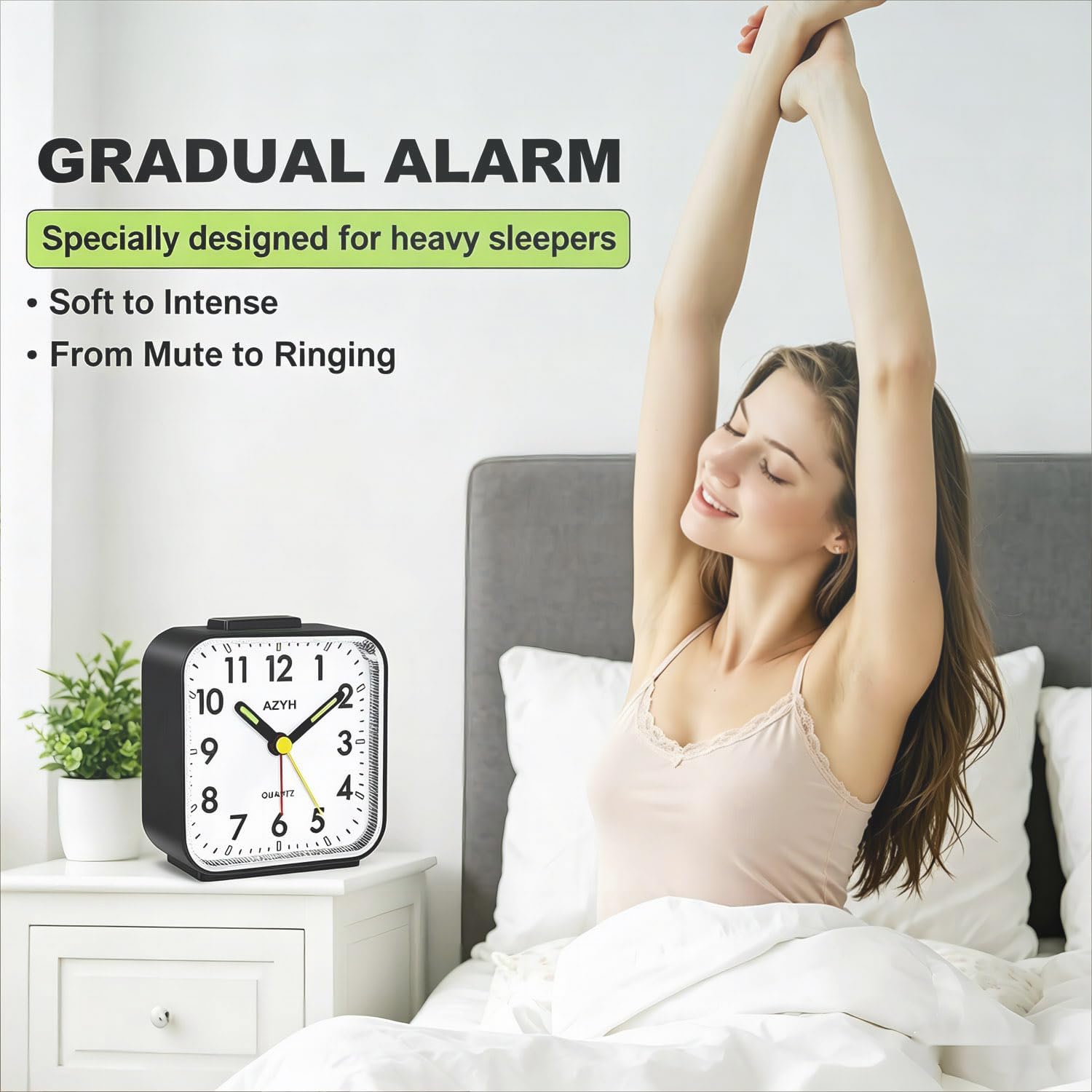 Detalle 2 de Azyh Analog Alarm Clock: Silent, Light-Illuminated, Battery-Operated Travel Companion