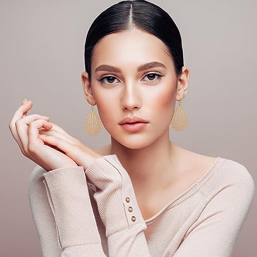 Detalle de Weviway 14K Gold Plated Teardrop Dangle Earrings – Handmade Leaf Design