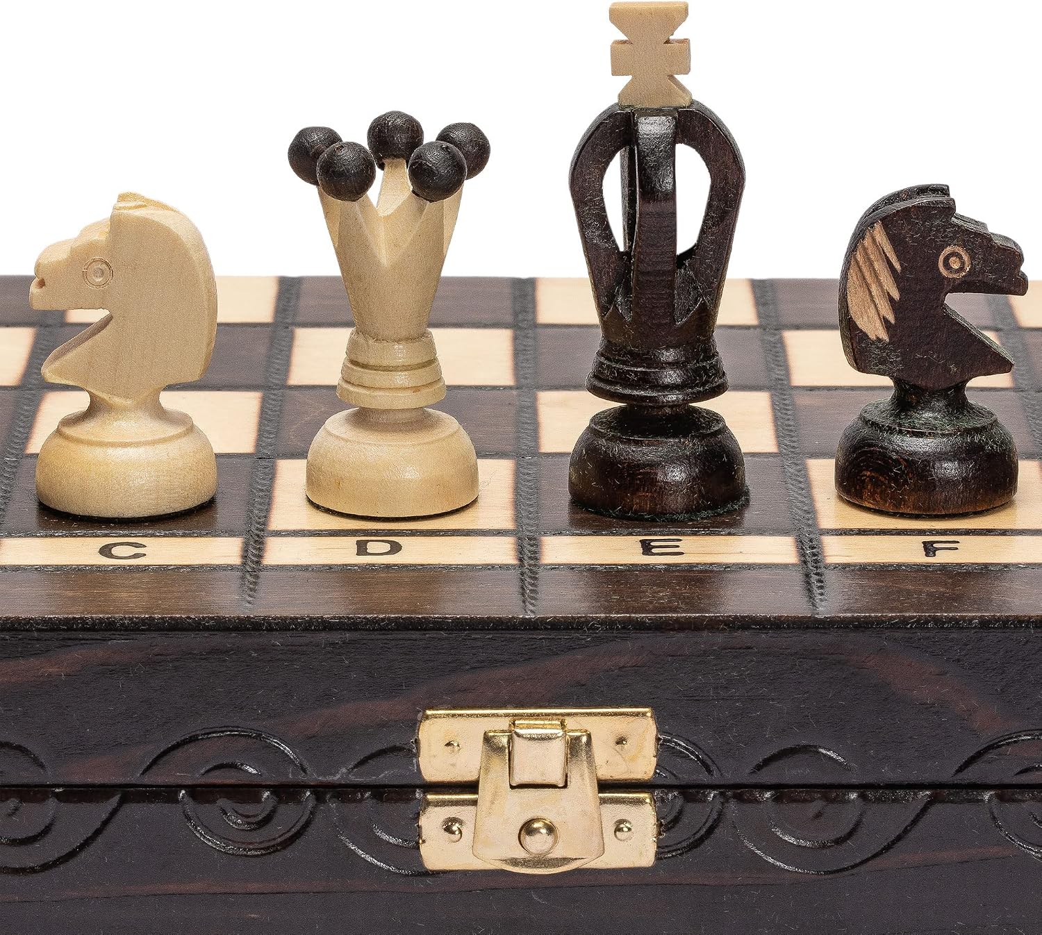 Detalle de Husaria European International Chess Wooden Game Set, 'King's Continental' — 35 cm Medium Folding Board with Handcrafted Sycamore Pieces