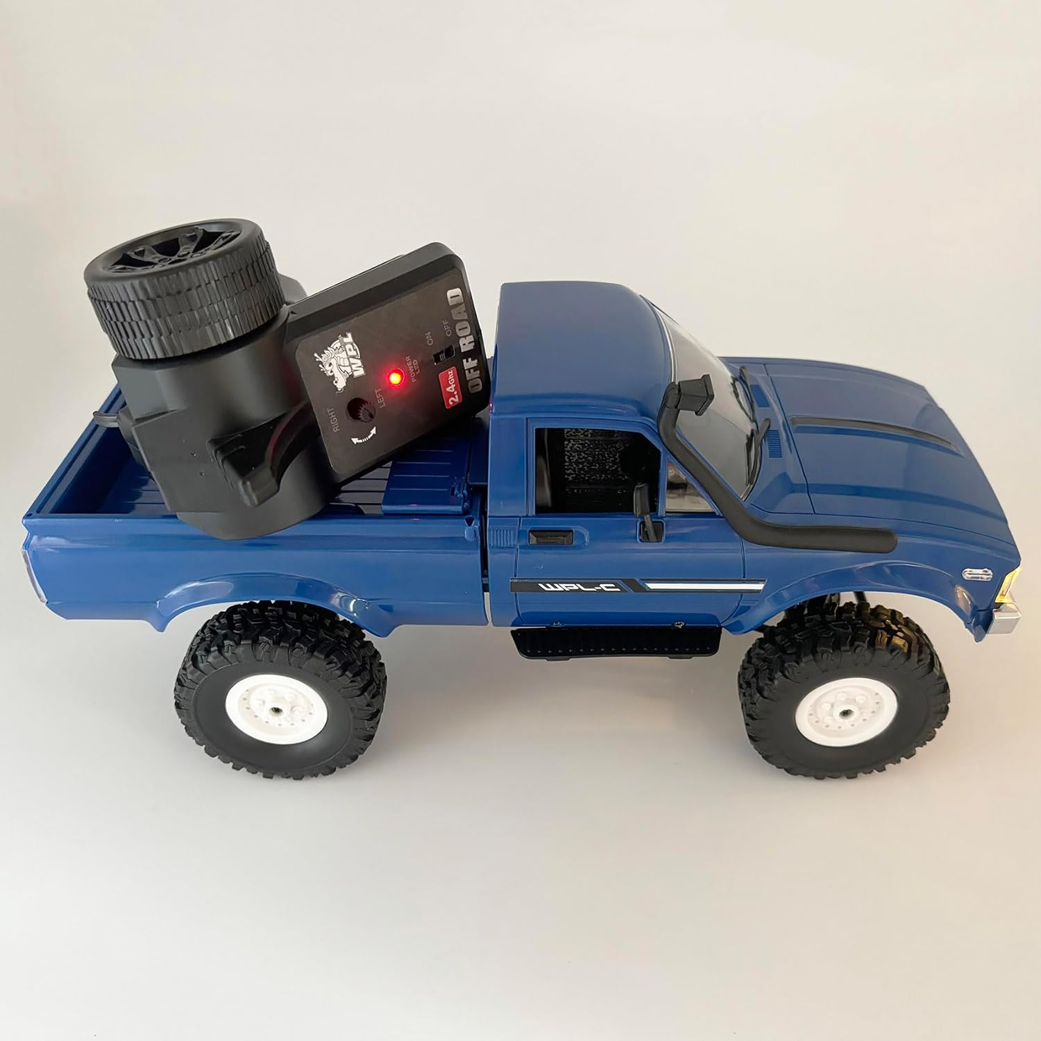 Detalle de Apawband WPL C24 1/16 RC 4x4 Rock Crawler Truck RTR (2.4GHz, Proportional Steering, LED Lights)