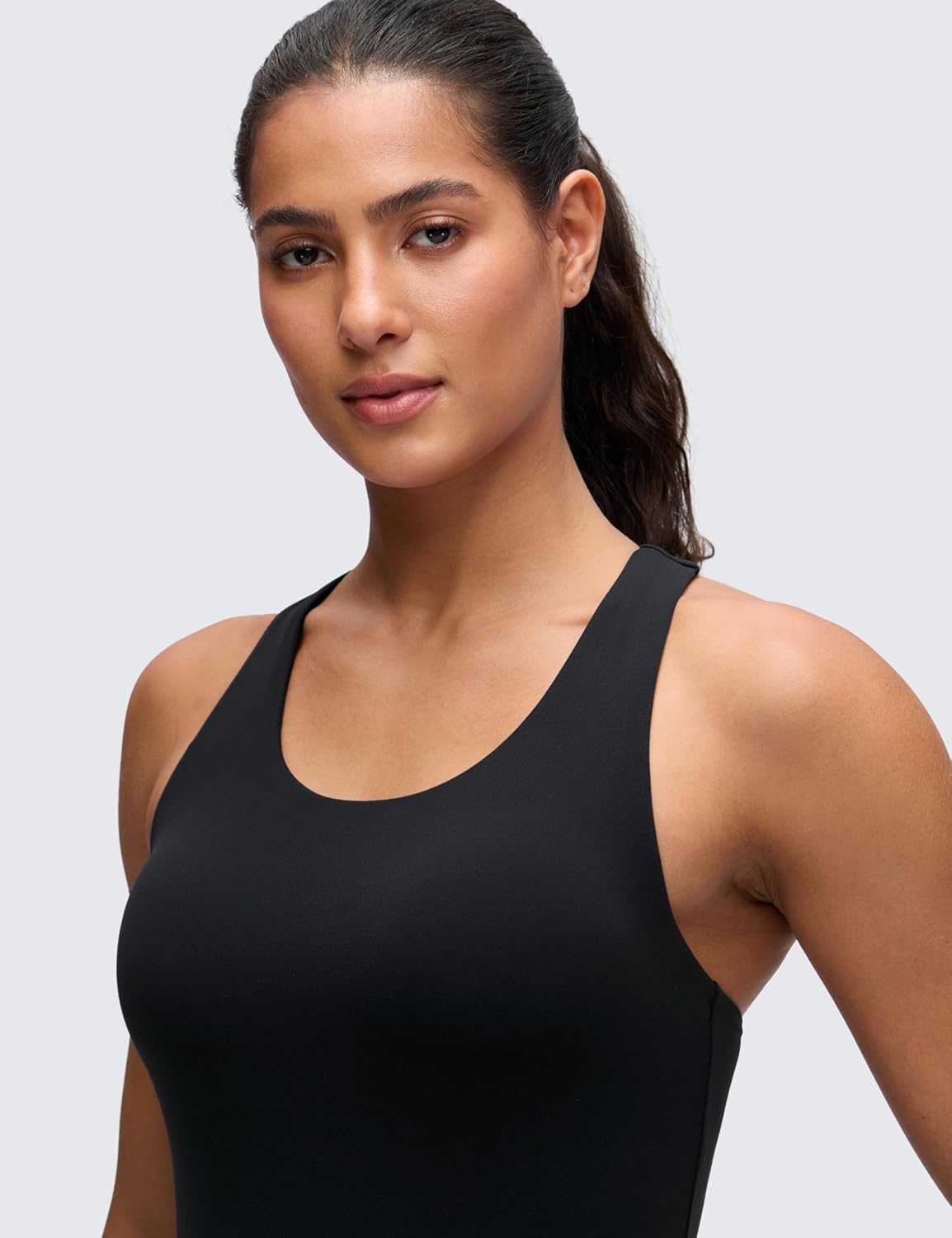 Thumbnail 4 de CRZ YOGA Women's Butterluxe Tank with Built-in Bra Racerback – Longline Crew Neck