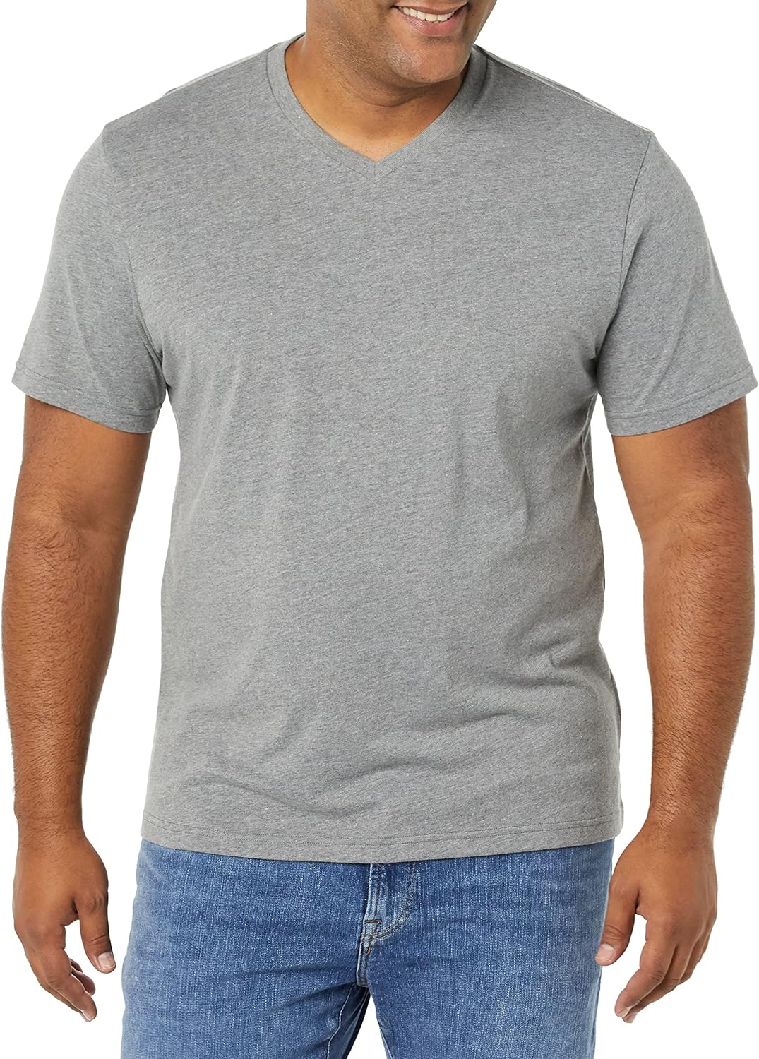 Thumbnail 1 de Amazon Essentials Men's Short-Sleeve V-Neck T-Shirts