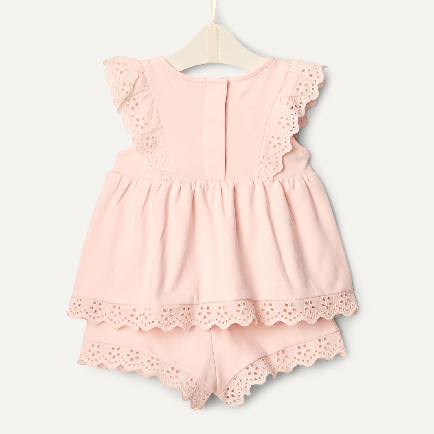 Thumbnail 4 de Amazon Essentials x Sofia Grainge Baby - Mädchen Spielset aus Baumwoll-Top mit Lochstickerei und Shorts