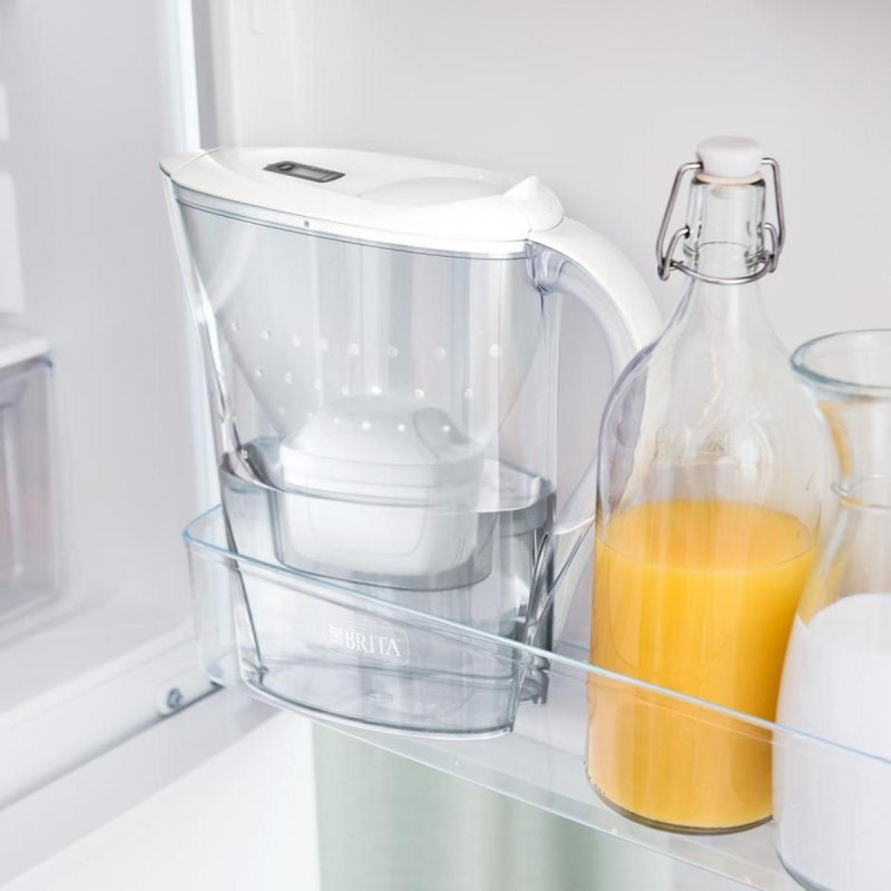 Detalle 2 de Jarra filtradora BRITA Marella 2,4 L azul transparente con Maxtra Pro y 2 cartuchos