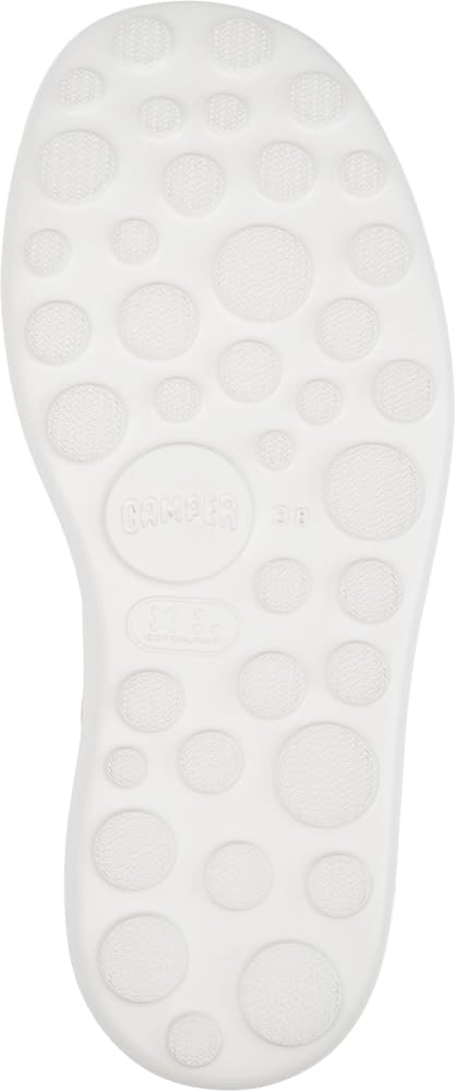 Detalle de Camper Pelotas Flota Up K201931 X-Strap SandalDonna: stile italiano e comodità in una sandal estiva