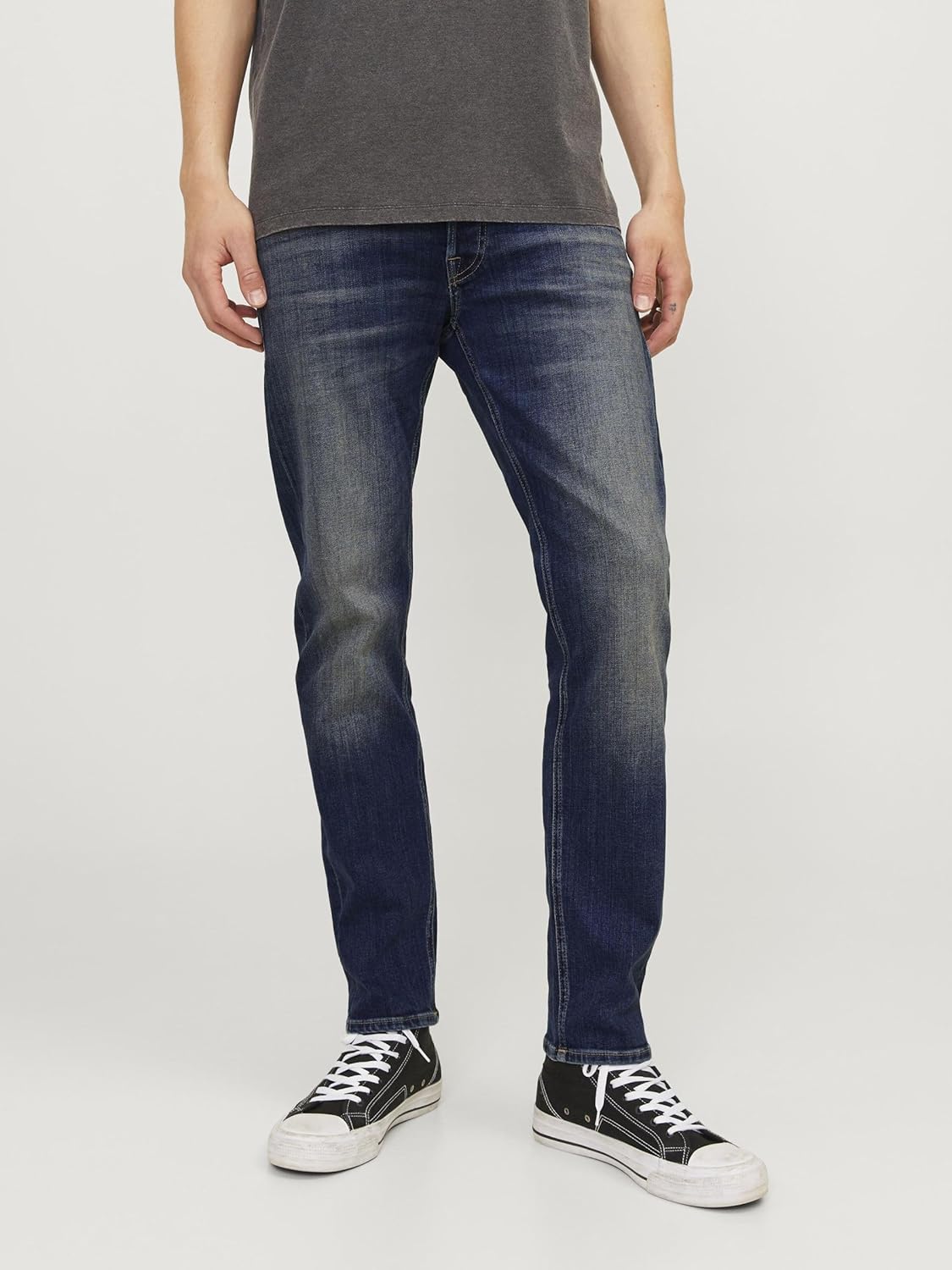 Detalle 2 de JACK & JONES Jean Coupe Tapered MIKE ORIGINAL JOS — Confort et style intemporel