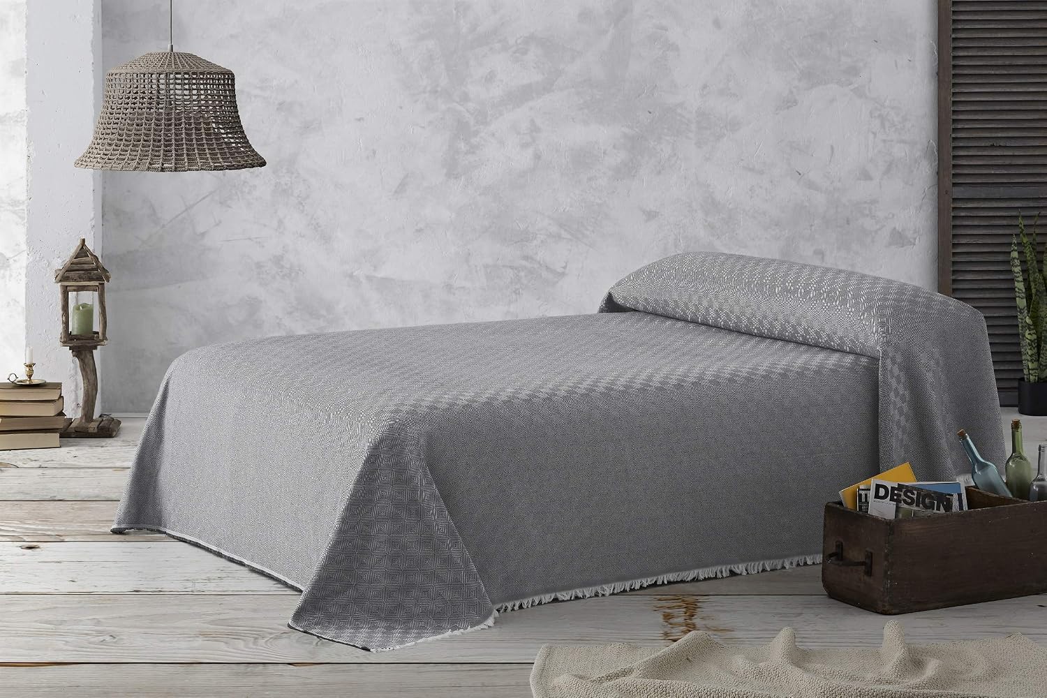 Detalle de Textilhome Copridivano e Copriletto Dante 130x180 cm – Telo Arredo Multiuso in Grigio Scuro, OEKO-TEX