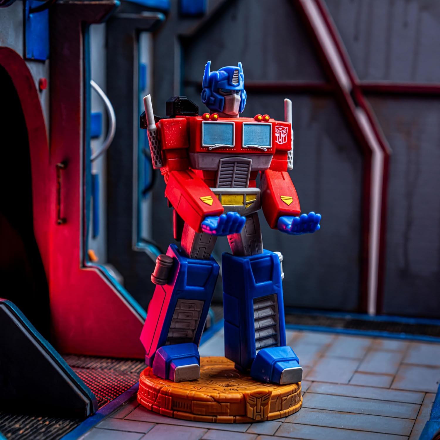 Detalle de Cableguys Transformers Optimus Prime Controller Holder & Phone Stand