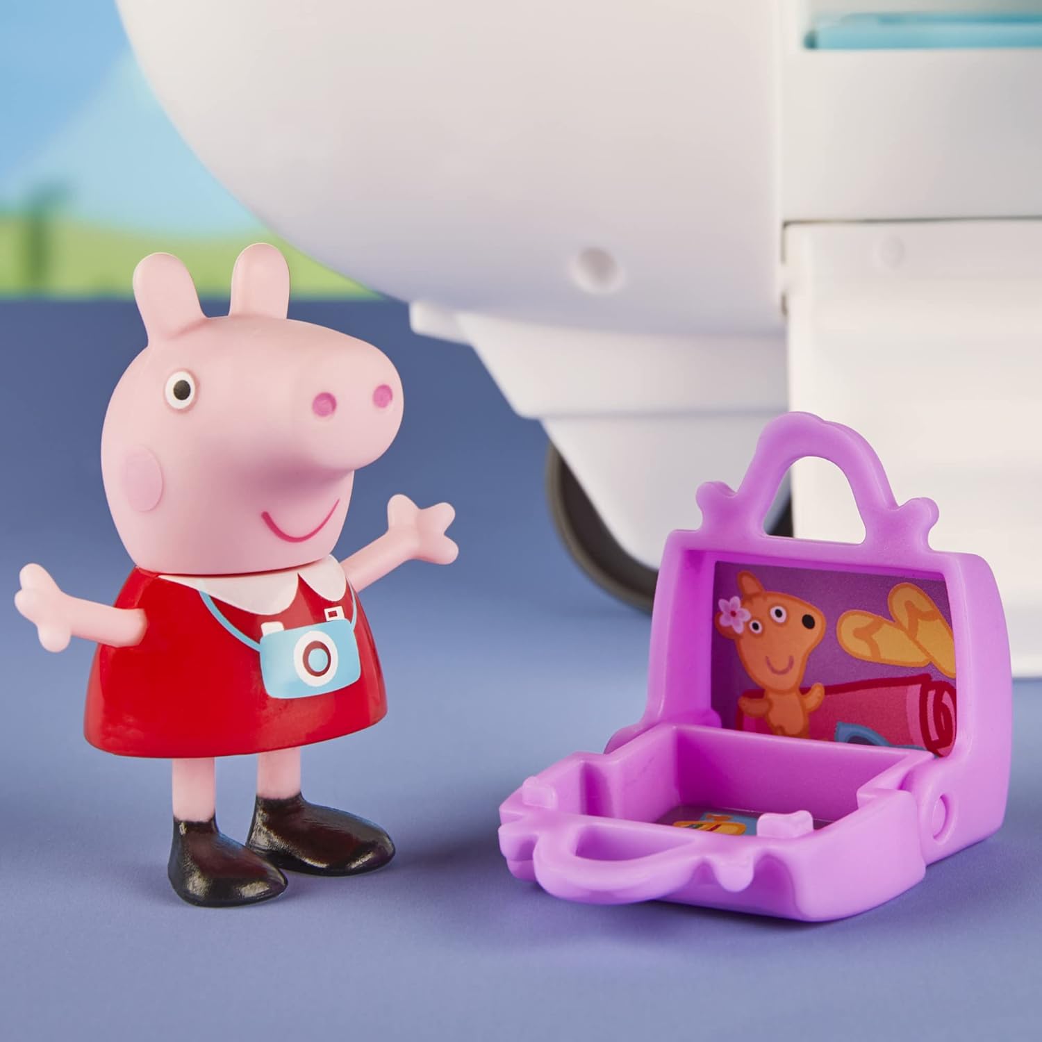 Detalle 2 de Peppa Pig Peppa’s Adventures Peppa Flugzeug – Vorschulspielzeug mit 1 Figur (ab 3 Jahren)