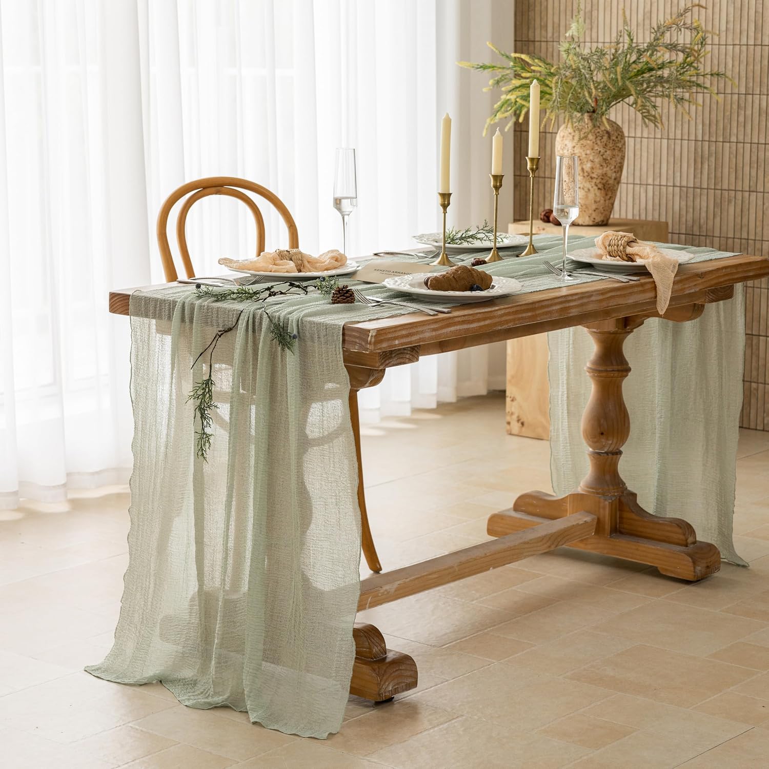 Detalle de Keketoarrange 6pcs Sage Green Cheesecloth Table Runners, 35 x 120 inches each