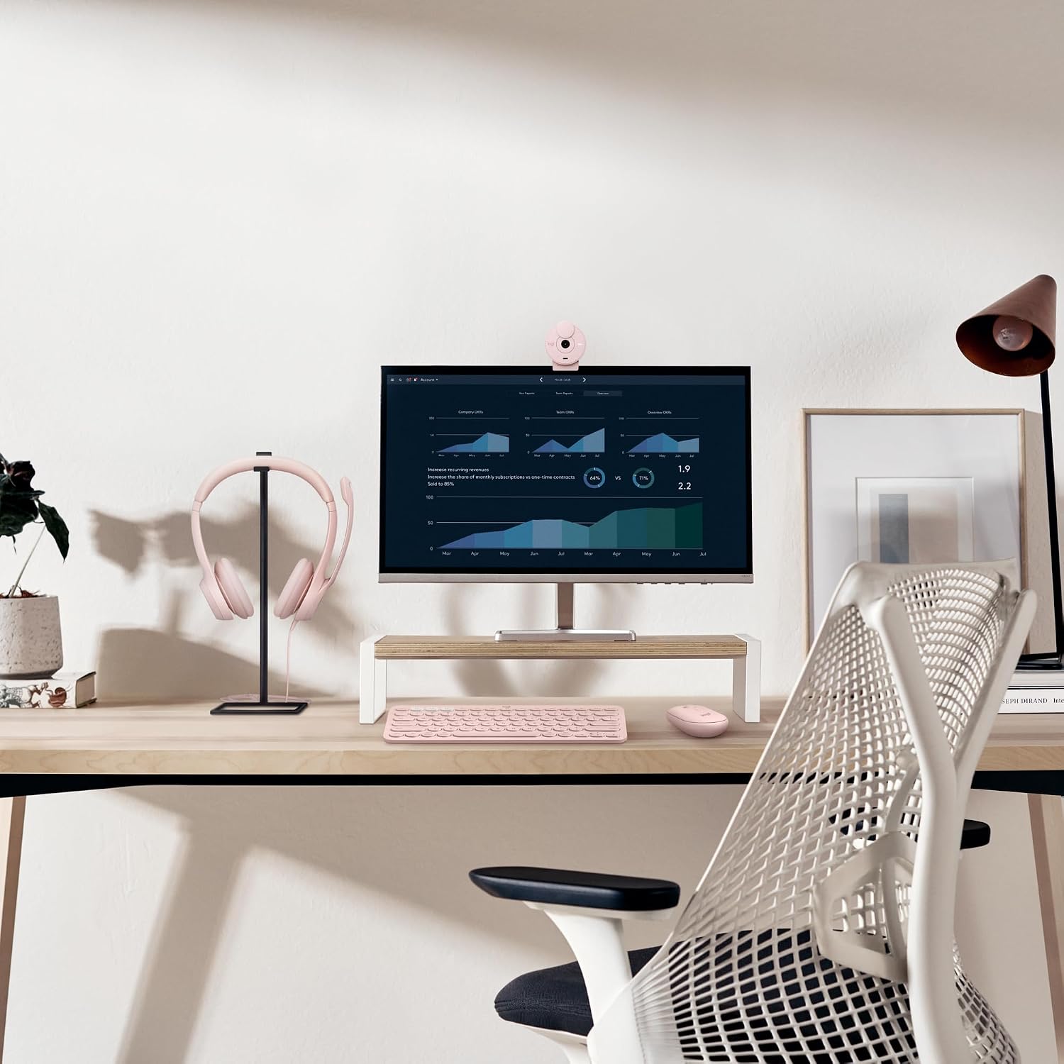 Detalle de Logitech Pebble Mouse 2 M350s: mouse Bluetooth sottile, leggero e personalizzabile in rosa