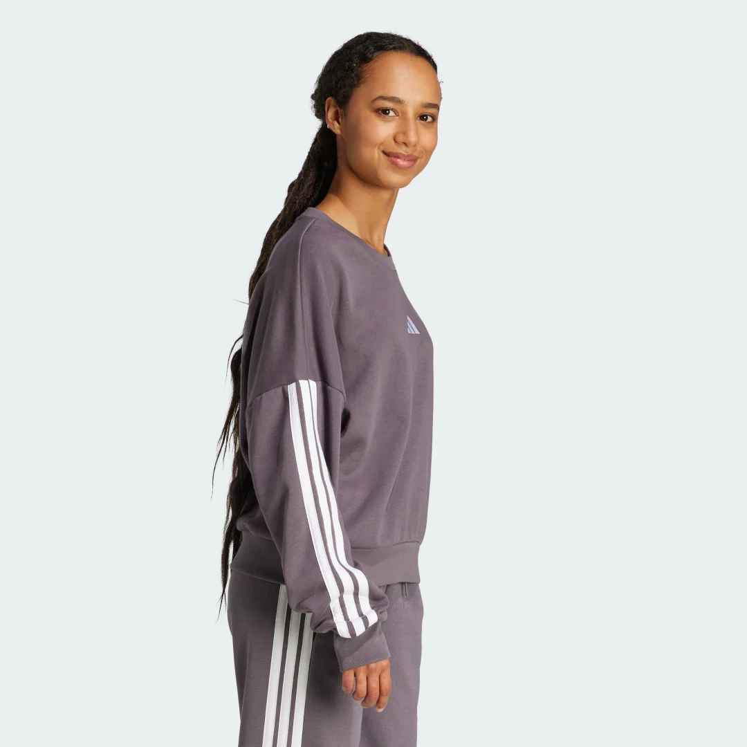 Detalle de Sudadera Essentials French Terry 3 Bandas de Adidas en Gris