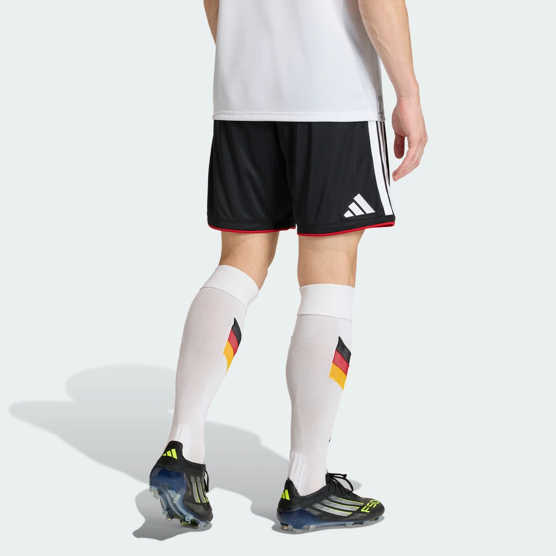Thumbnail 1 de Pantalón corto primera equipación Alemania 26 Oficial de Adidas – Negro