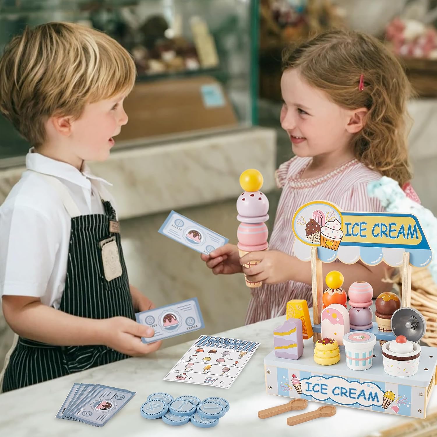 Detalle 2 de HERSITY Eiscreme-Set Kinder aus Holz mit Eis am Stiel zum Stapeln (blau) – Spielzeug für Rollenspiele ab 3 Jahren